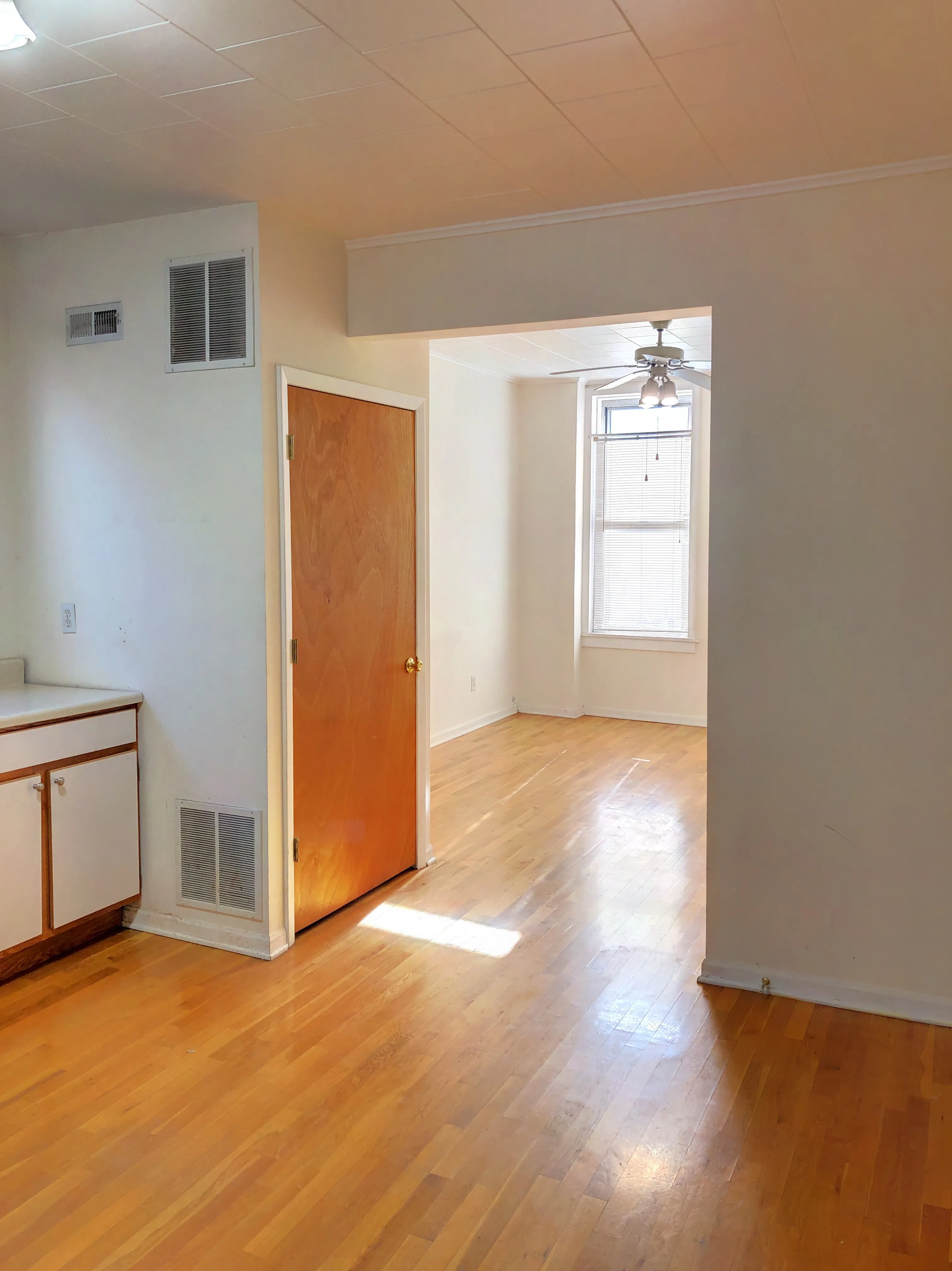 1037 N Wood St 60622 60622-unit#3F-Chicago-IL