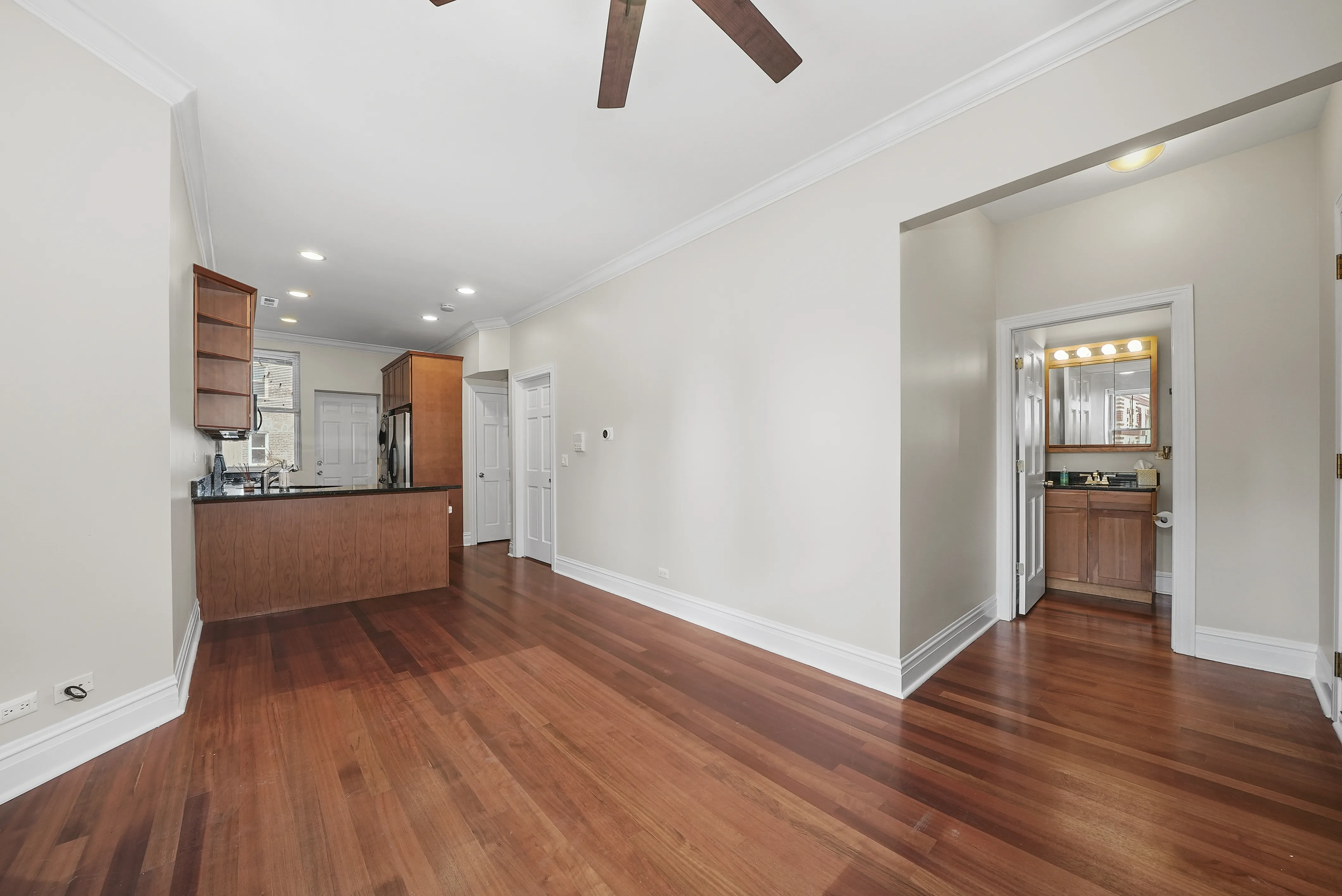 5340 N Winthrop Ave   60640 60640-unit#3S-Chicago-IL