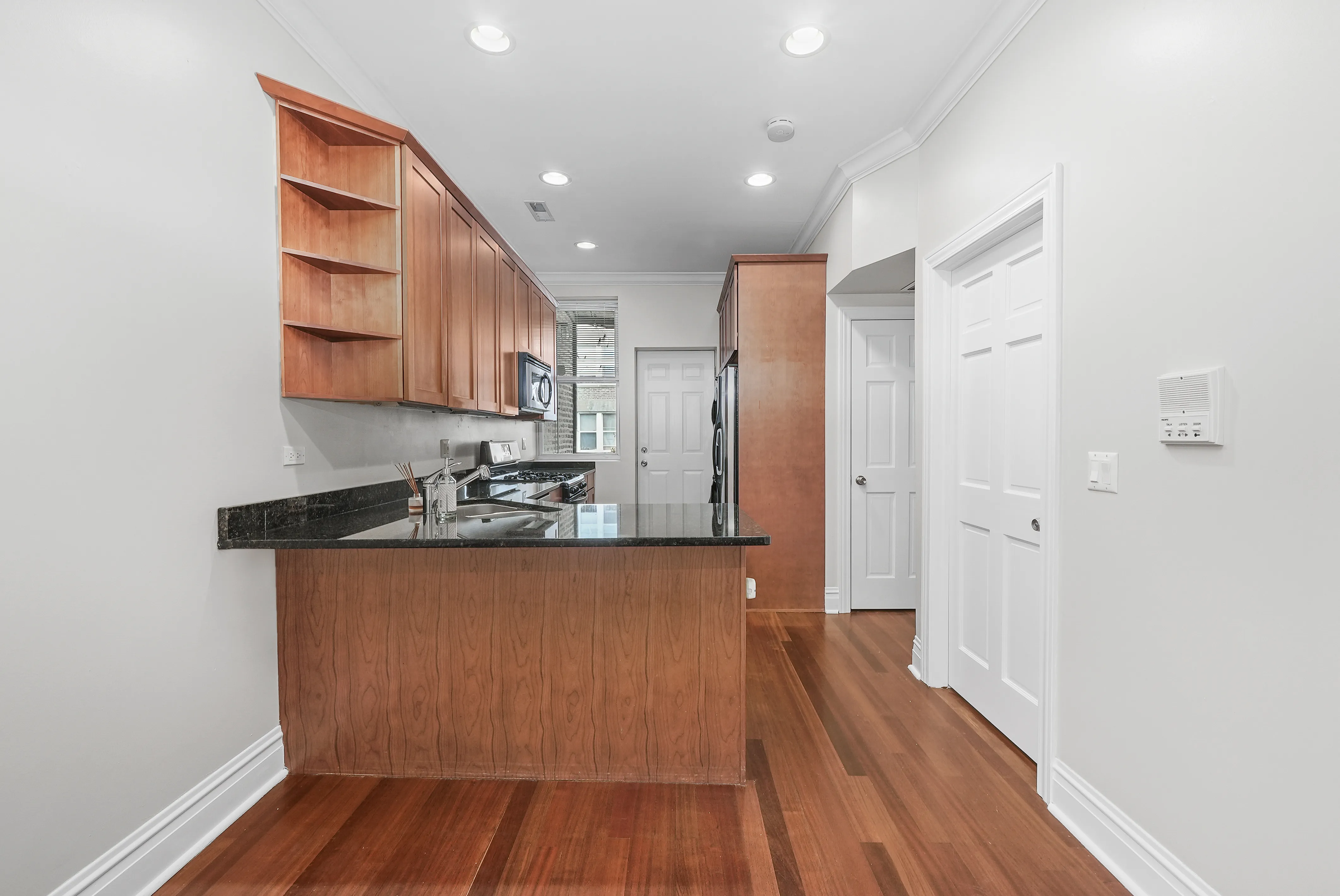 5340 N Winthrop Ave   60640 60640-unit#3S-Chicago-IL