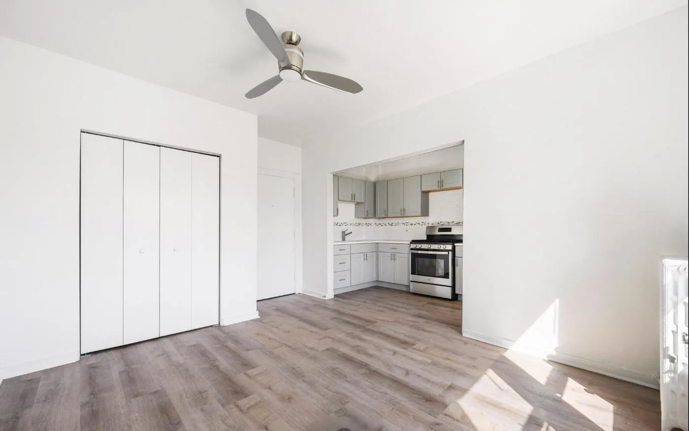 641 W Aldine Ave 60657 60657-unit#411-Chicago-IL