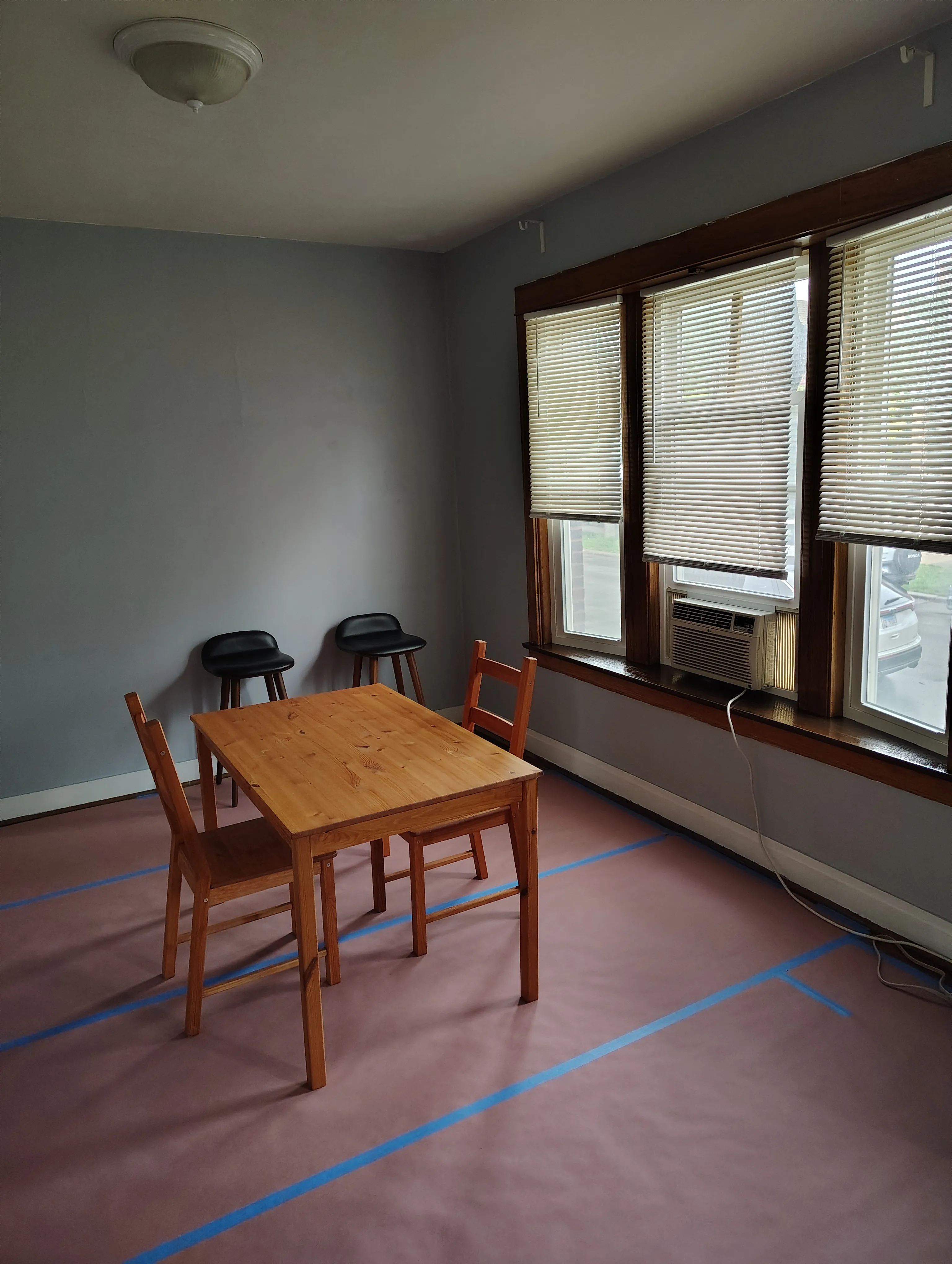 2907 W Fletcher St 60618 60618-unit#1st floor-Chicago-IL