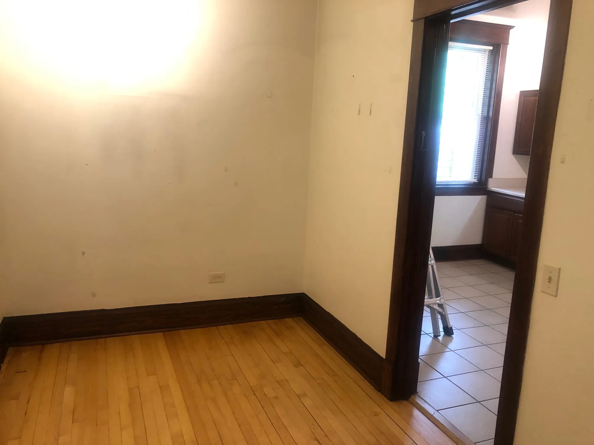 1539 N CLAREMONT AVE 60622-1539 N. Claremont-unit#02-Chicago-IL