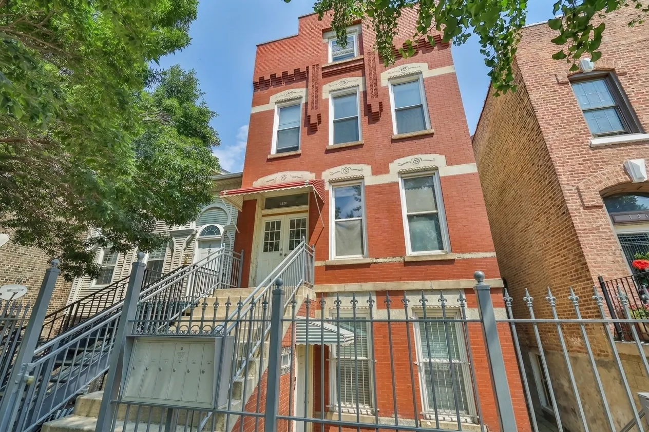 1247 N Cleaver St   60642 60642-unit#R-Chicago-IL