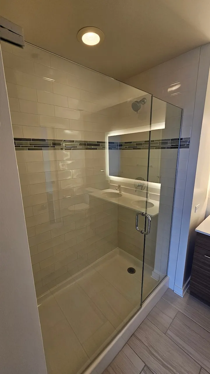 805 N La Salle Dr   60610 60610-unit#404-Chicago-IL