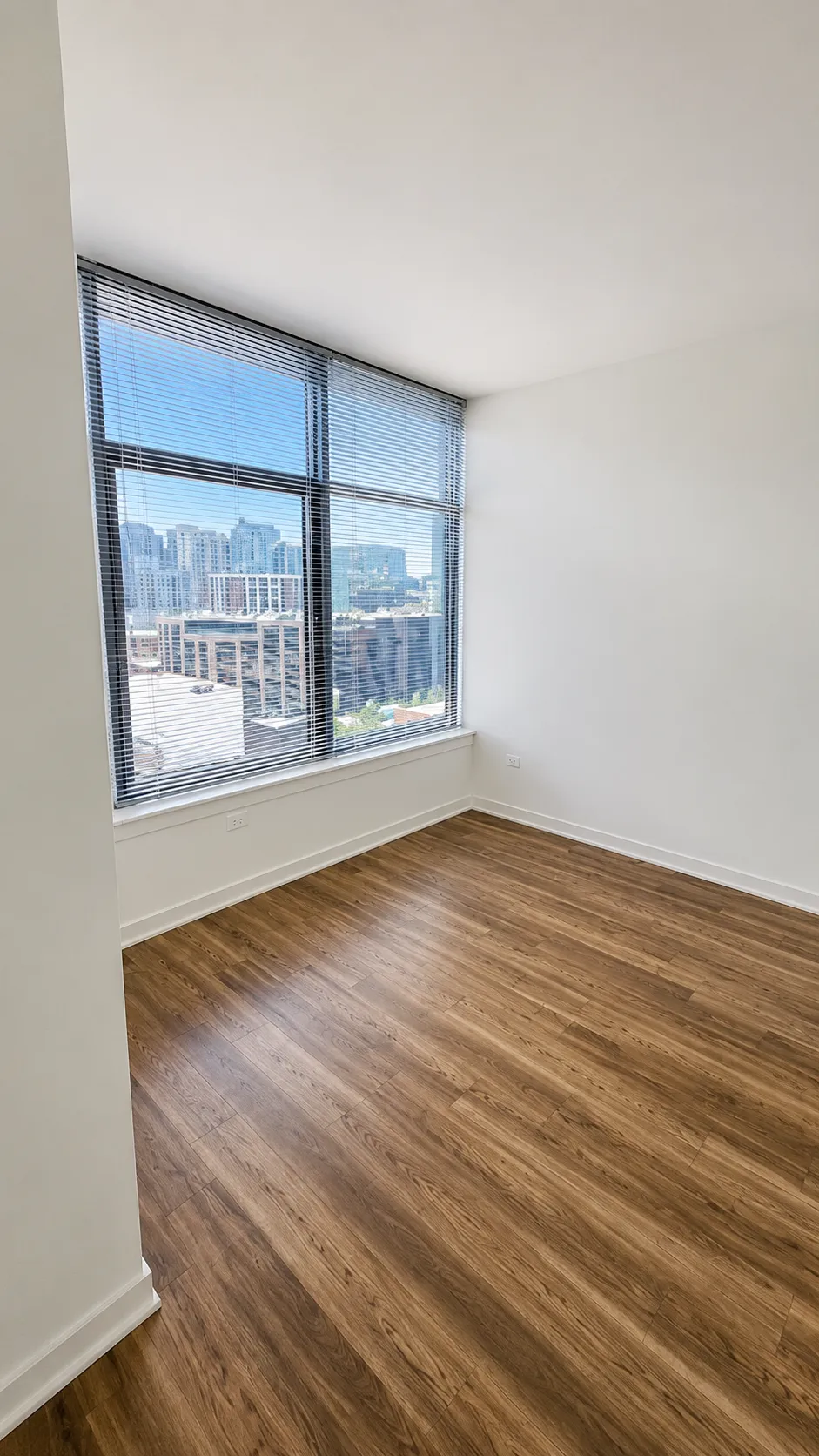 805 N La Salle Dr   60610 60610-unit#404-Chicago-IL