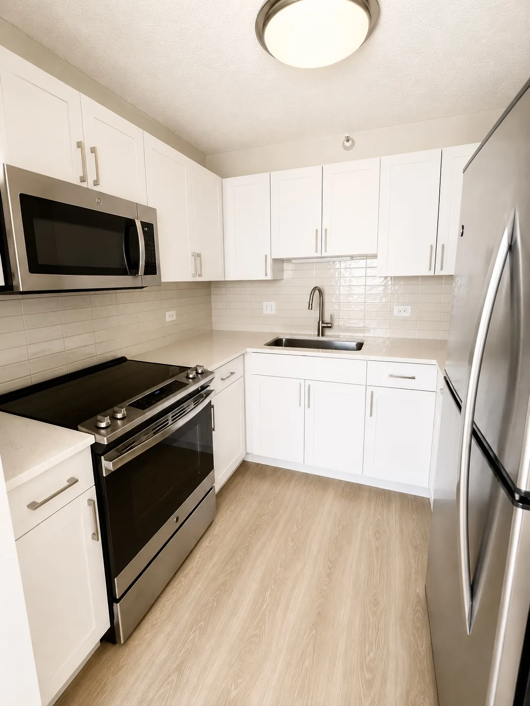 175 N Harbor Dr 60601 60601-unit#3302-Chicago-IL