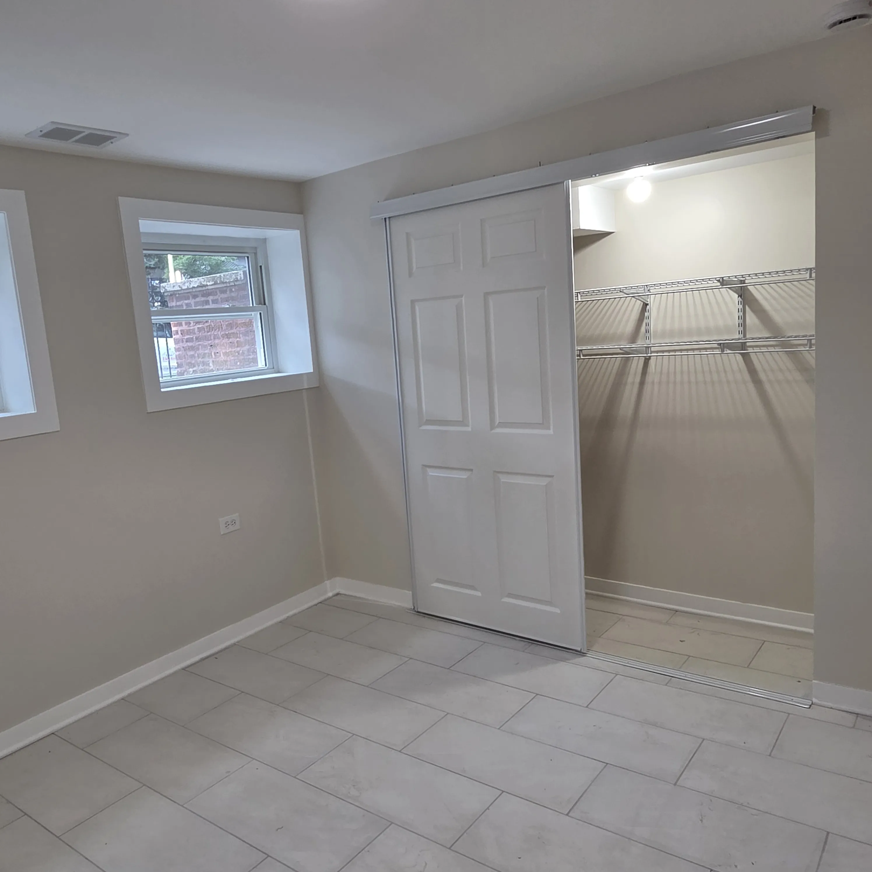 2637 W Winona St   60625 60625-unit#B-Chicago-IL