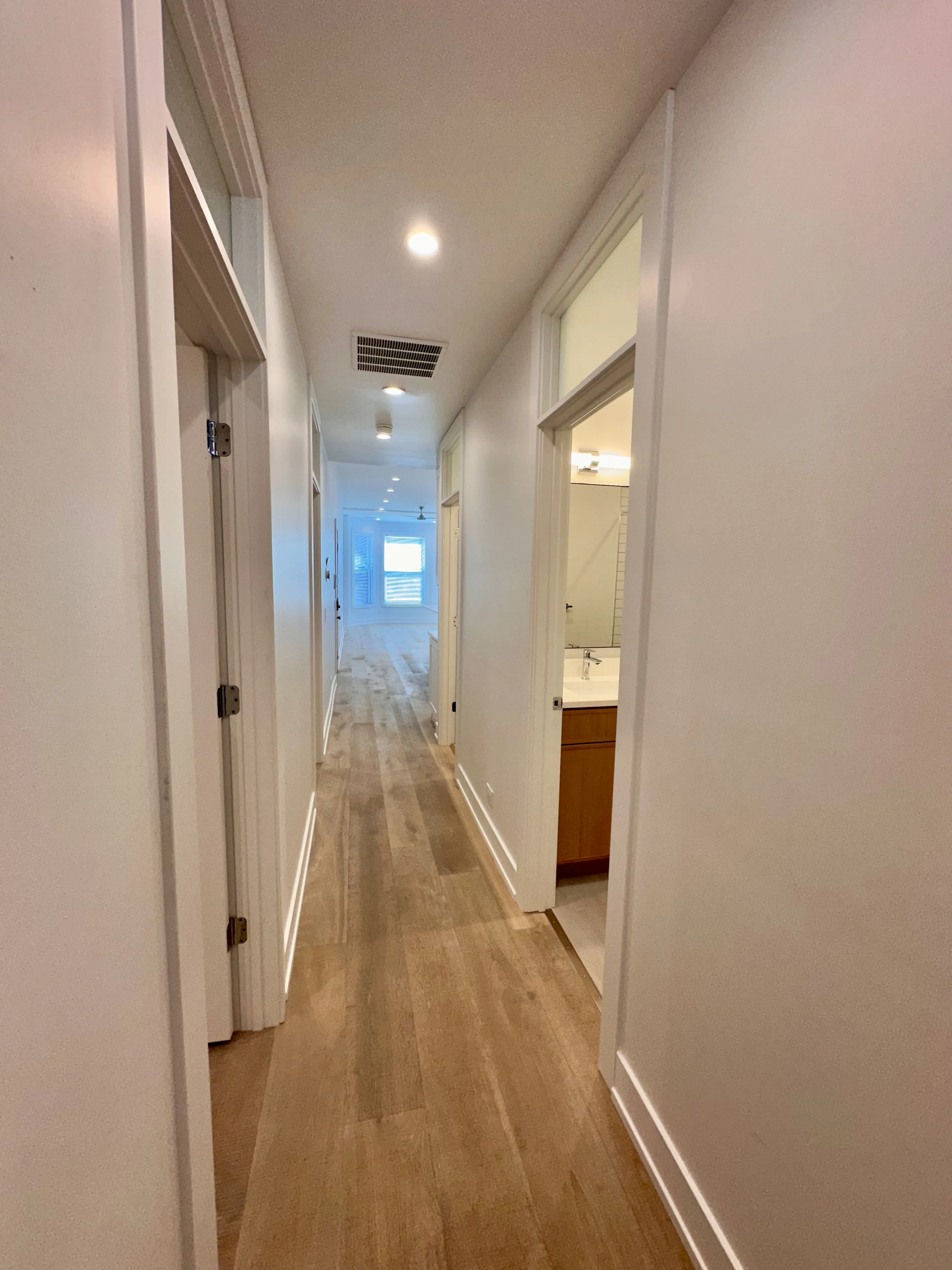 2950 N Sheffield Ave 60657 60657-unit#1F-Chicago-IL