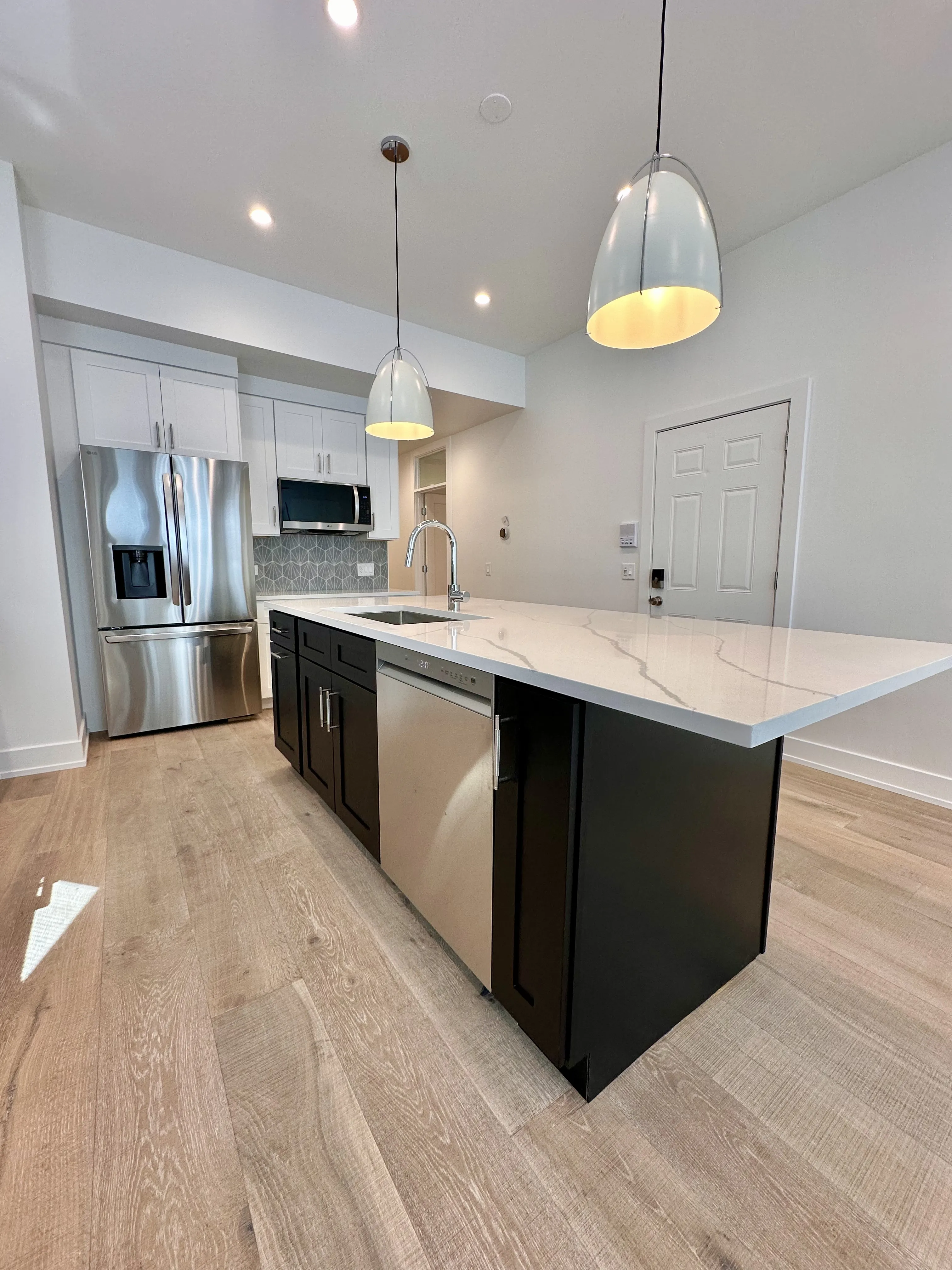 2950 N Sheffield Ave 60657 60657-unit#1F-Chicago-IL