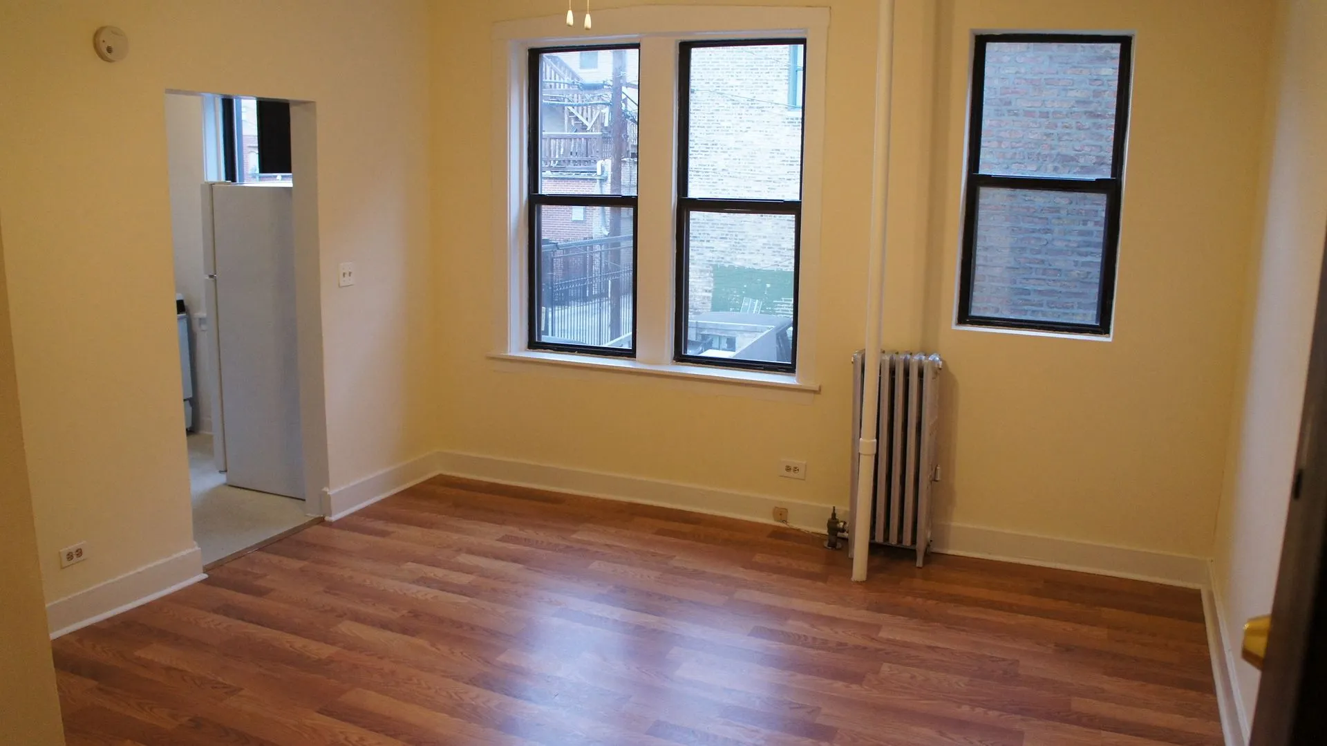 1532 N Kedzie Ave 60651 60651-unit#3E-Chicago-IL