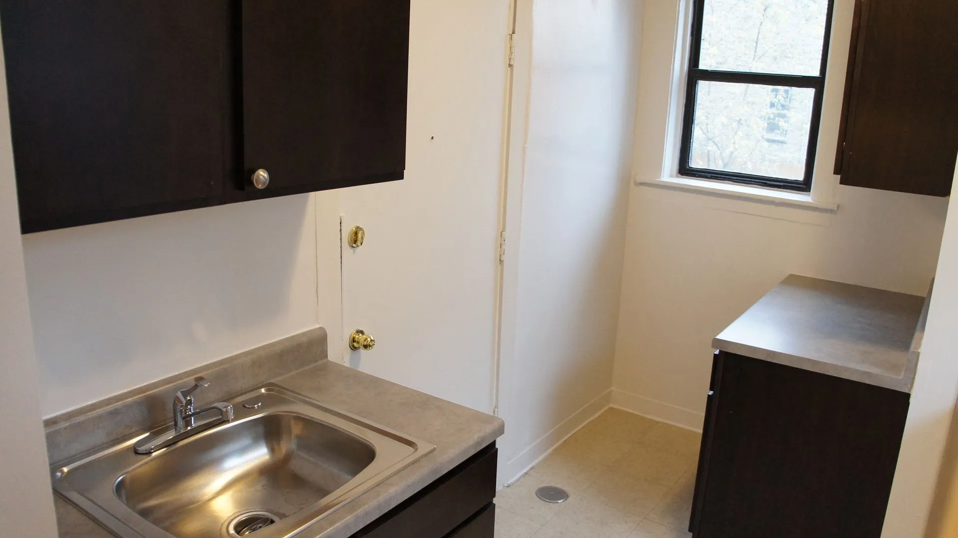 1532 N Kedzie Ave   60651 60651-unit#3E-Chicago-IL