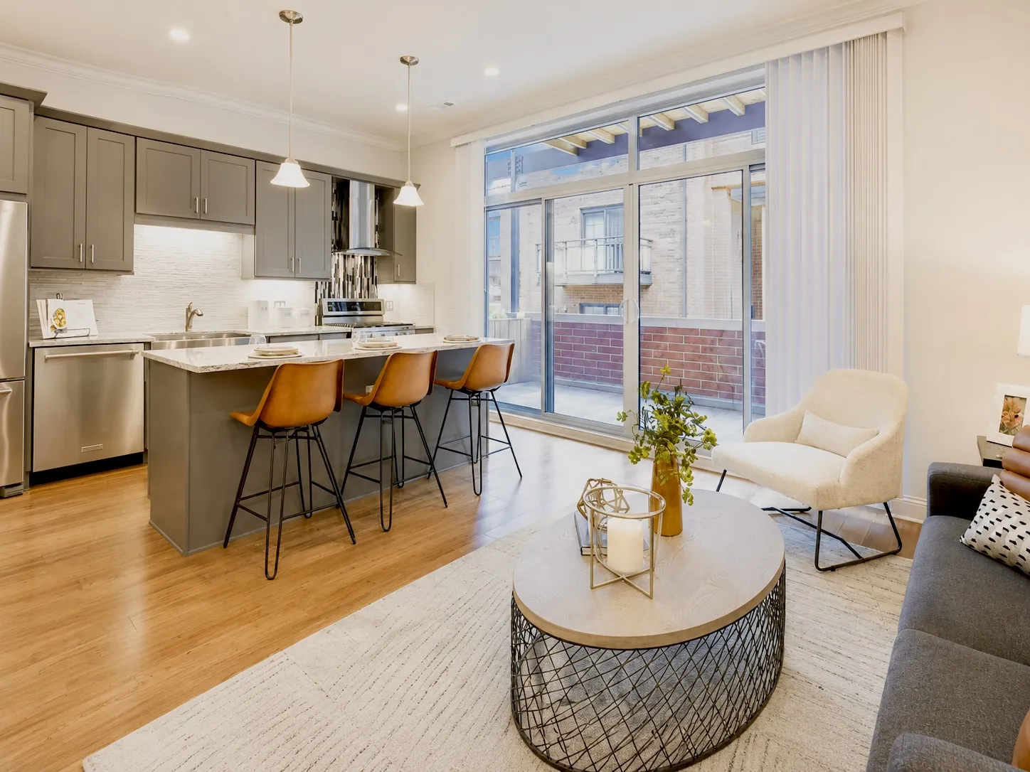 1050 W Monroe St   60607 60607-unit#221-Chicago-IL