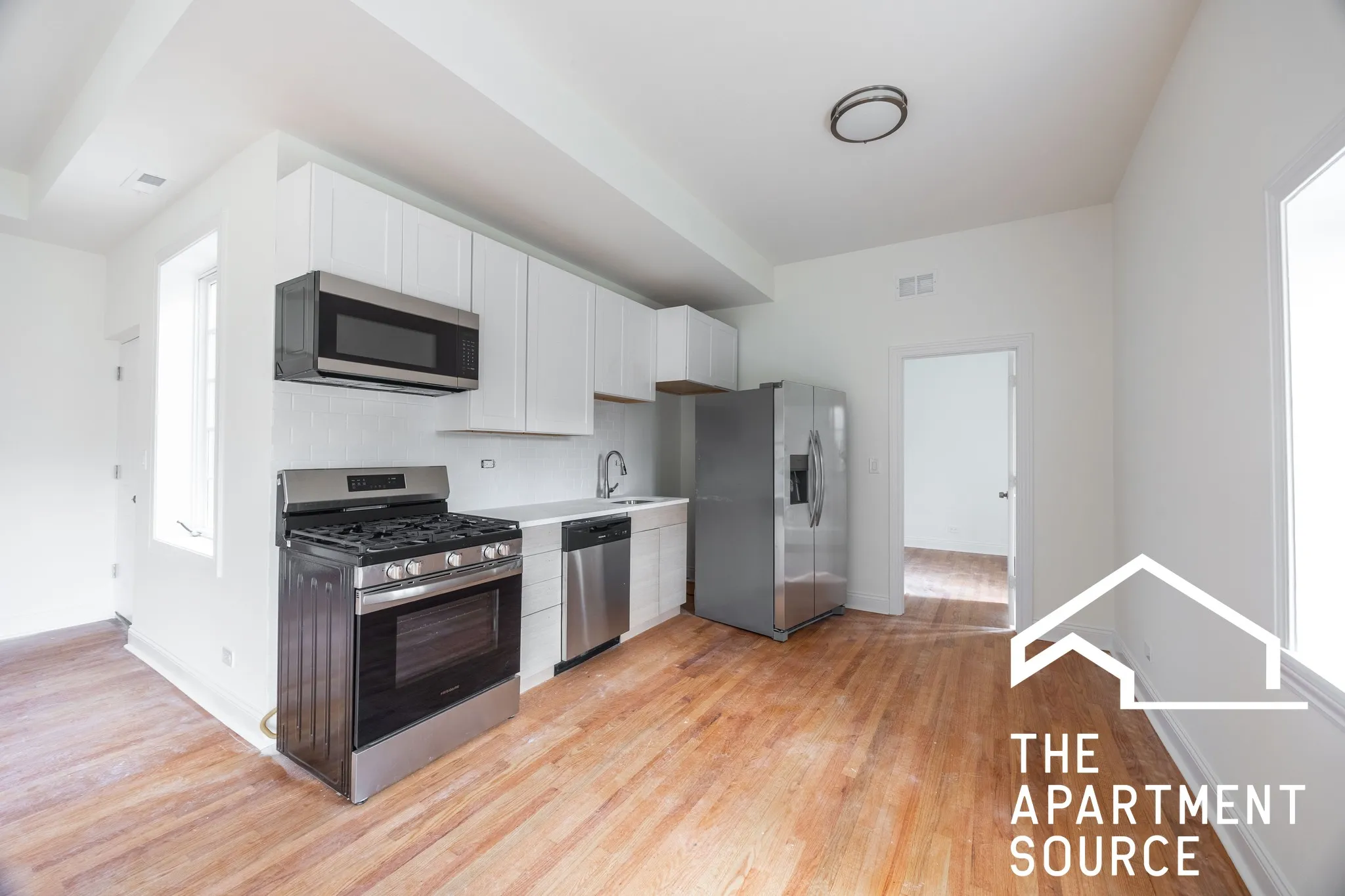 3107 N Harding Ave 60618 60618-unit#1N-Chicago-IL