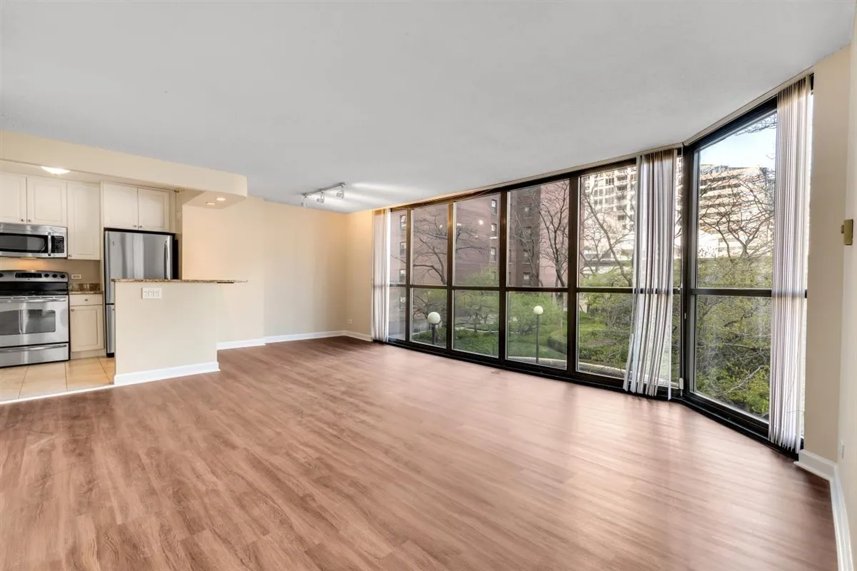 10 E Ontario St 60611 60611-unit#802-Chicago-IL