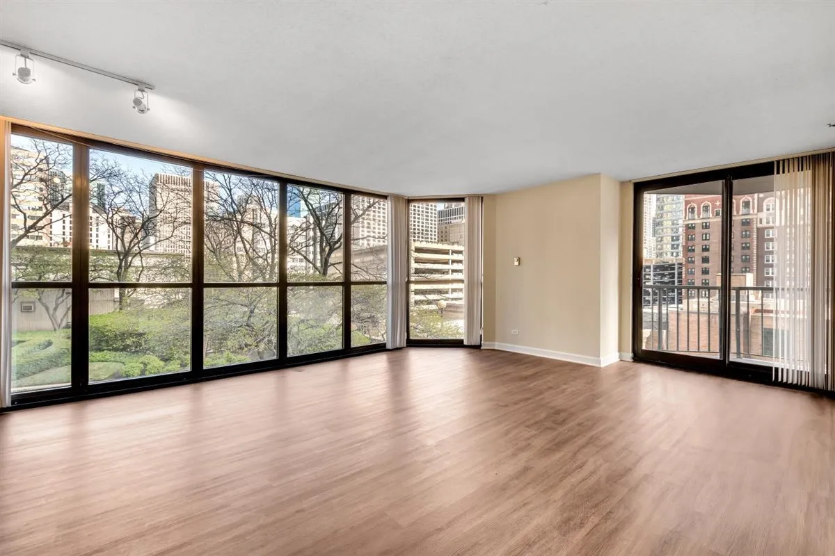 10 E Ontario St 60611 60611-unit#802-Chicago-IL