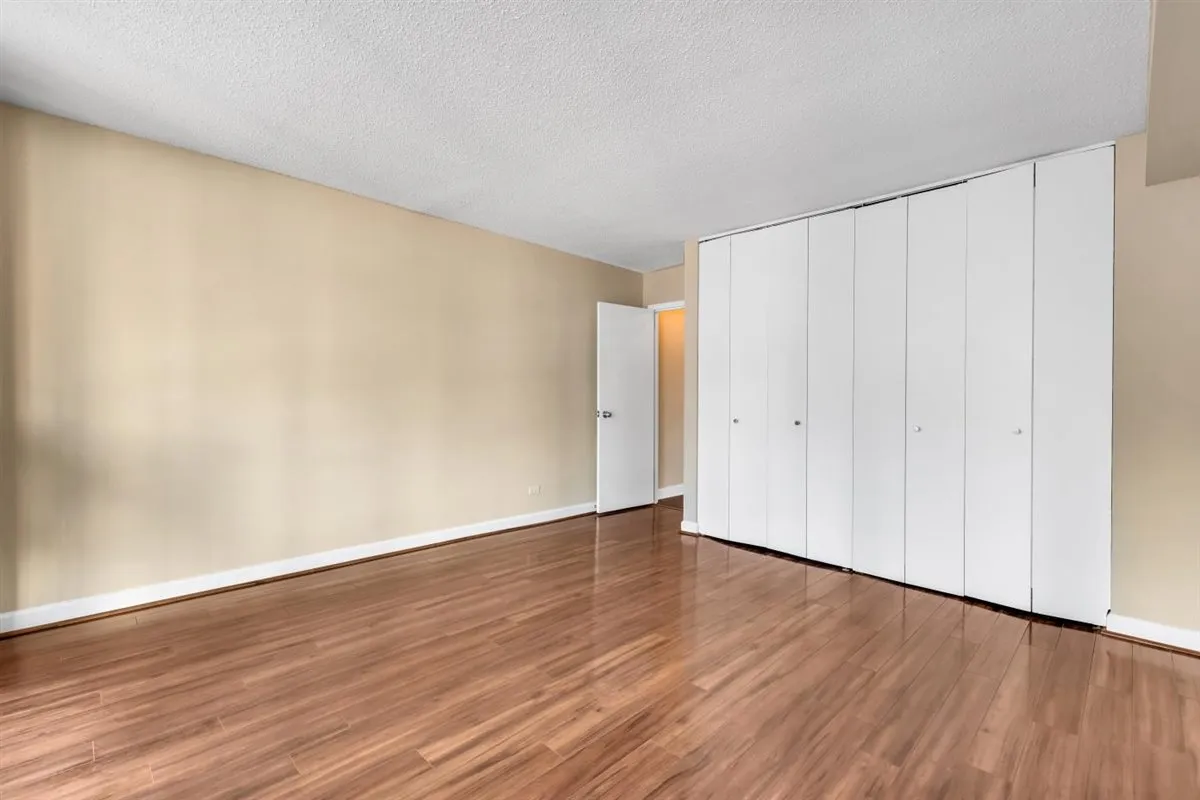 10 E Ontario St 60611 60611-unit#802-Chicago-IL