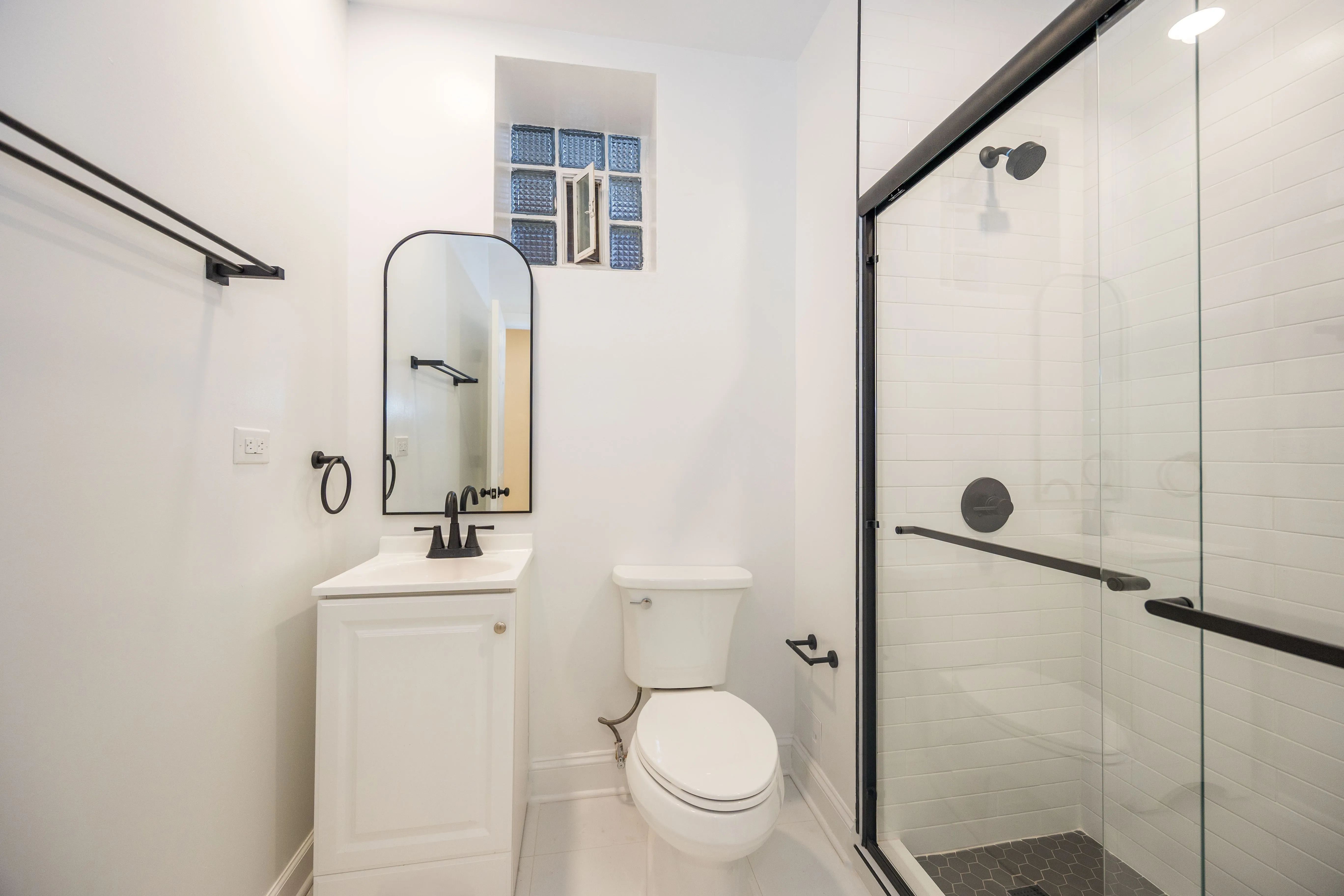 1247 N Cleaver St   60642 60642-unit#R-Chicago-IL