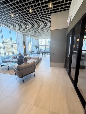 369 W Grand Ave   60654 60654-unit#1302-Chicago-IL
