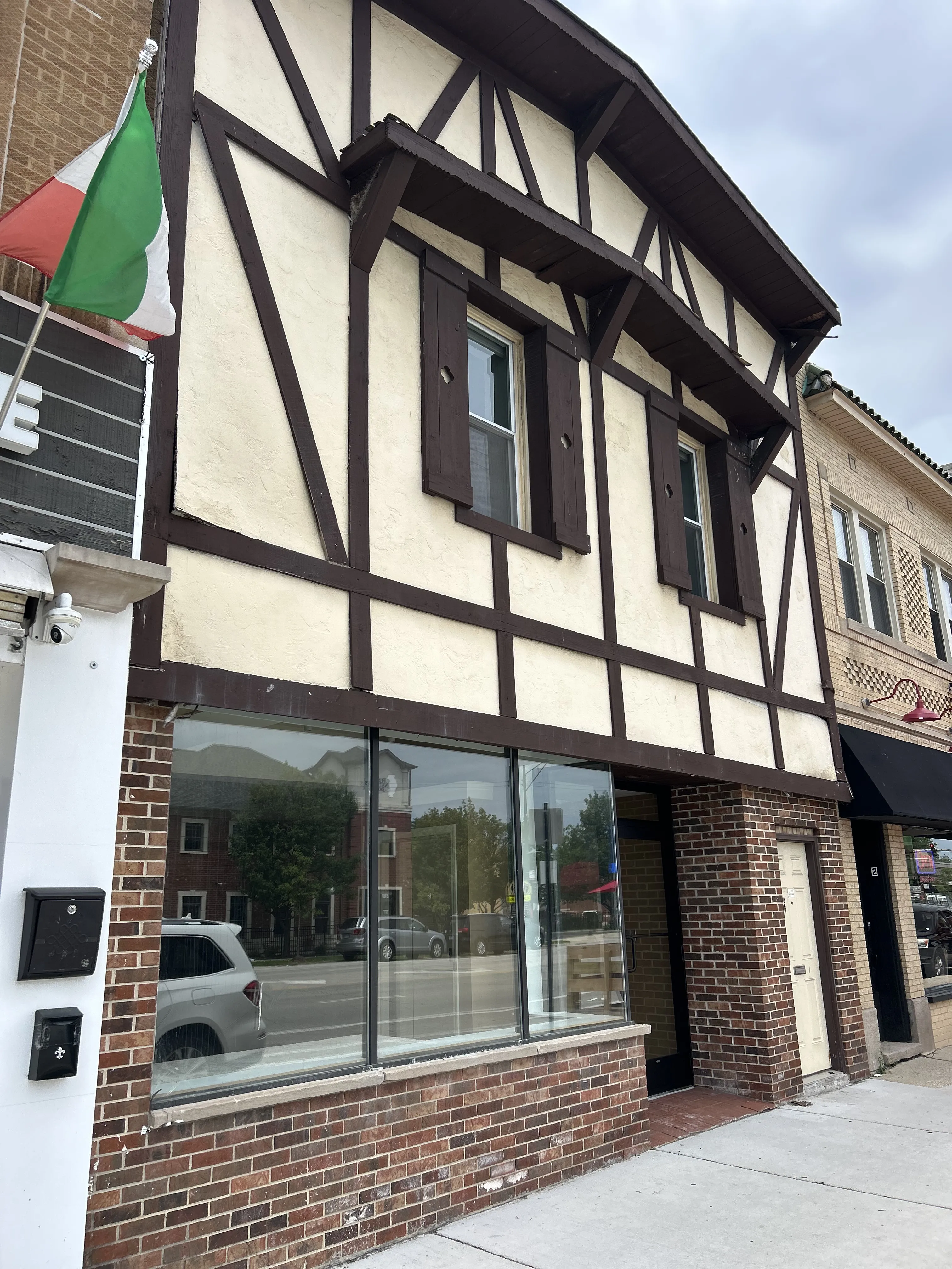 5746 N Milwaukee Ave 60646 60646-unit#2-Chicago-IL