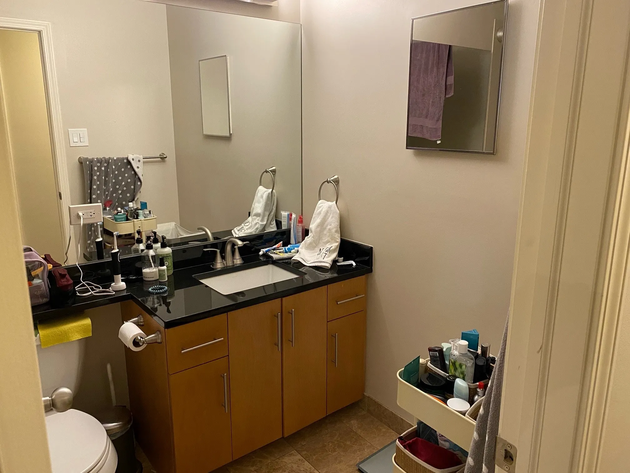3180 N Clark St   60657 60657-Belmont Court-unit#J5-Chicago-IL