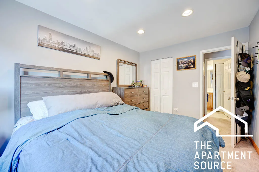 607 W Wrightwood Ave   60614 60614-unit#313-Chicago-IL