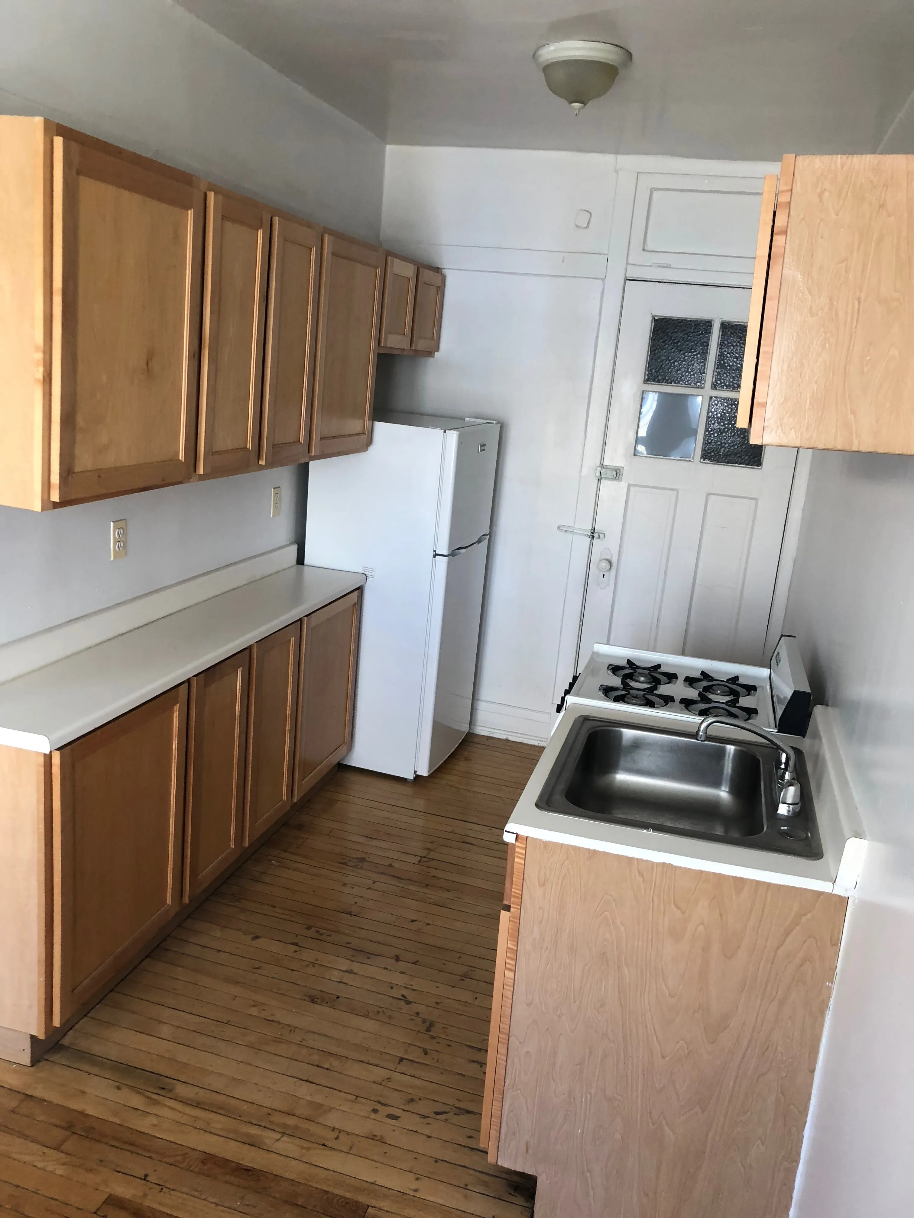N Lakewood Ave 60634-Loyola Gardens-unit#Studio-Chicago-IL