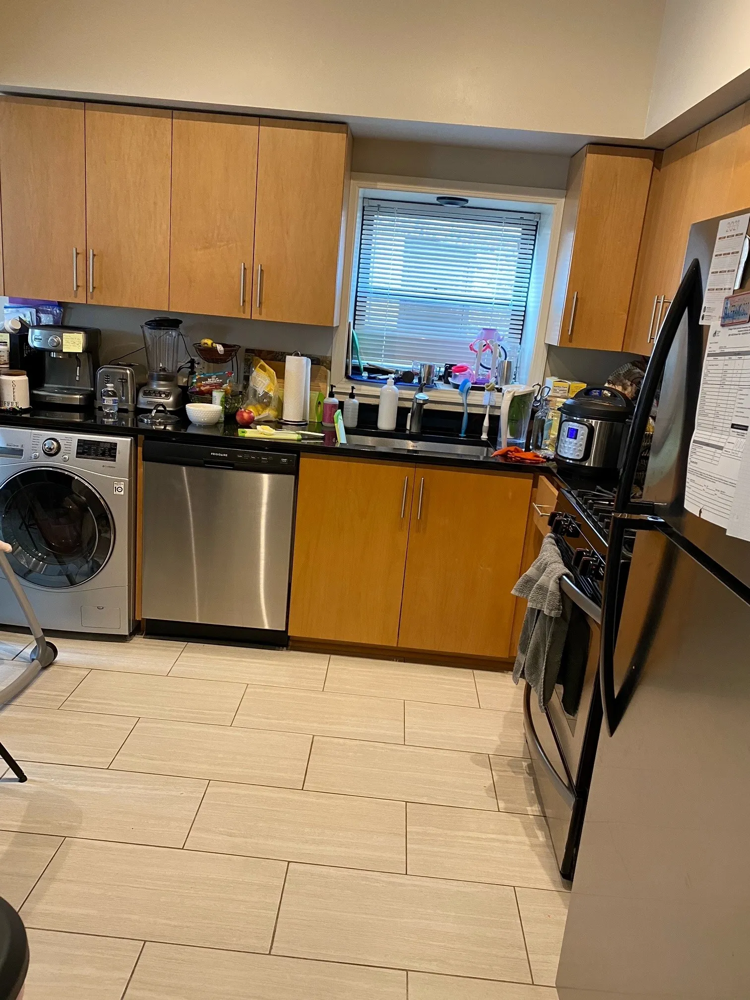3180 N Clark St   60657 60657-Belmont Court-unit#J5-Chicago-IL