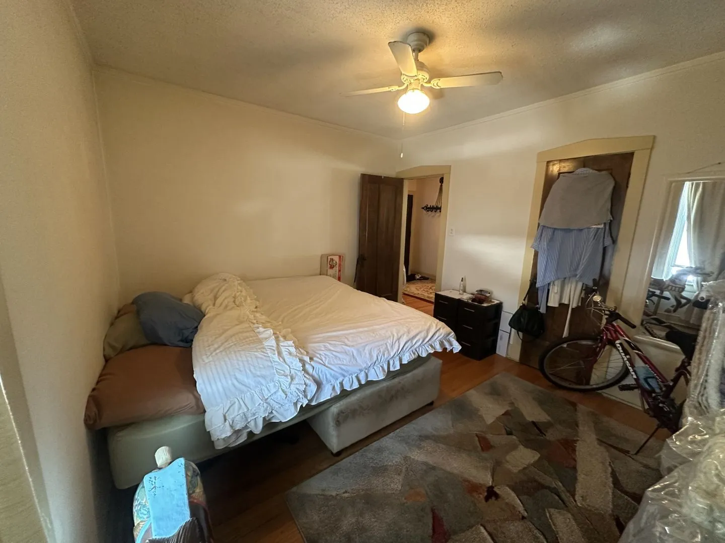 6234 N Bell Ave   60659 60659-Chicago-IL