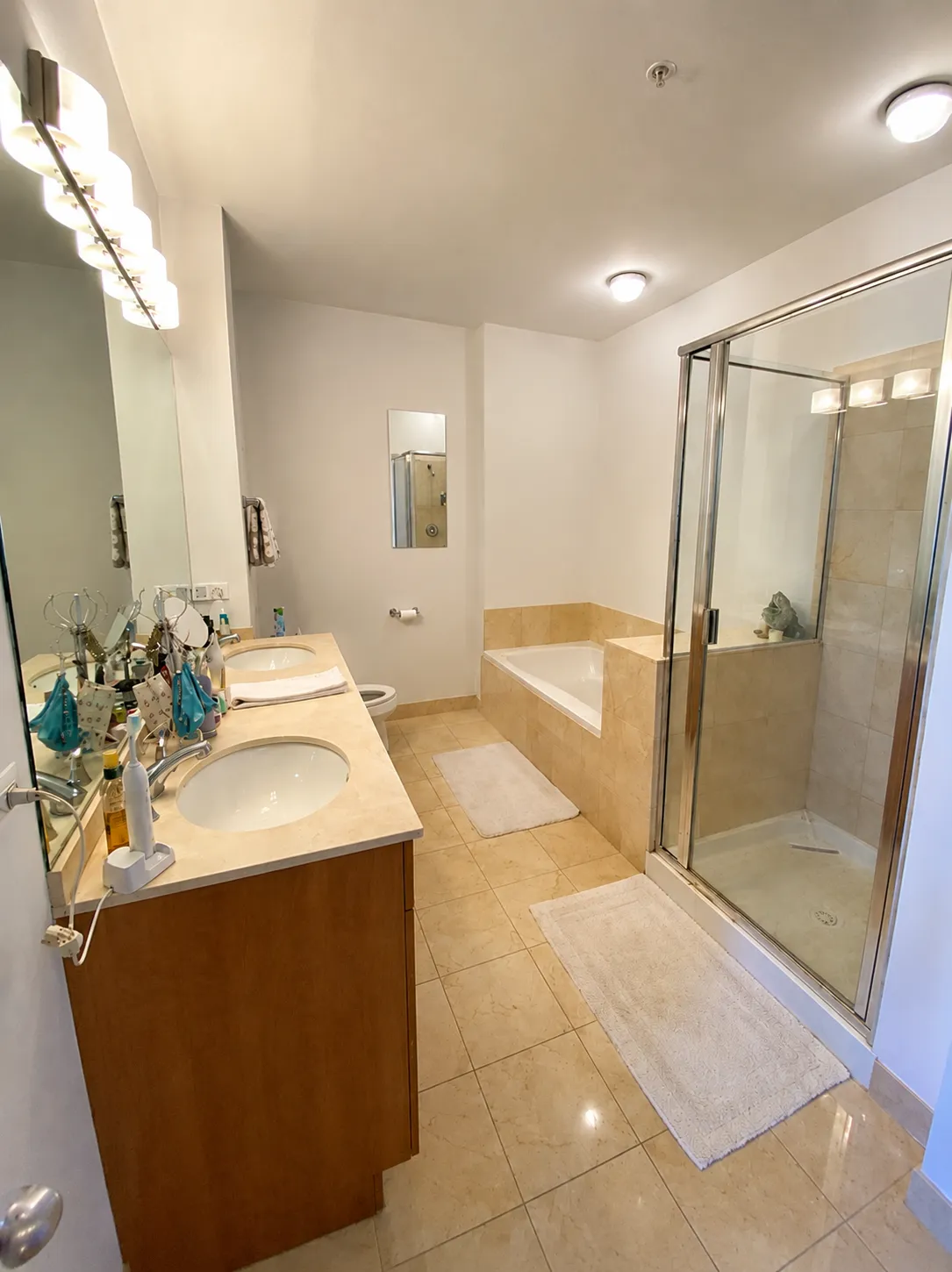565 W Quincy St 60661 60661-unit#1411-Chicago-IL