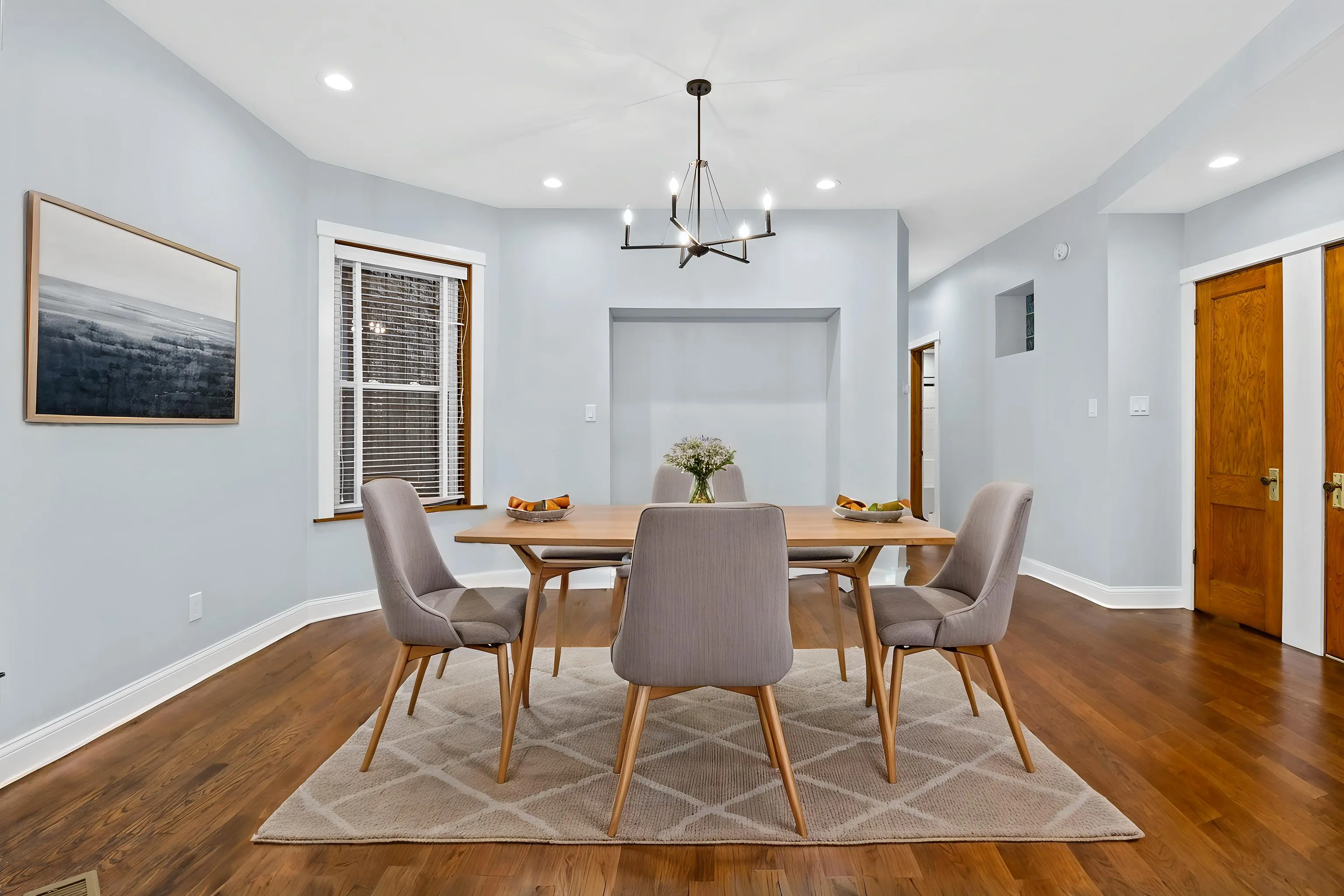 915 W Newport Ave 60657 60657-unit#1-Chicago-IL