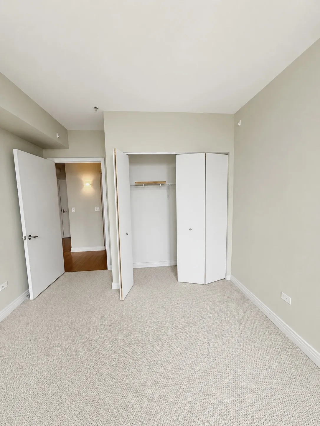 565 W Quincy St   60661 60661-unit#1411-Chicago-IL