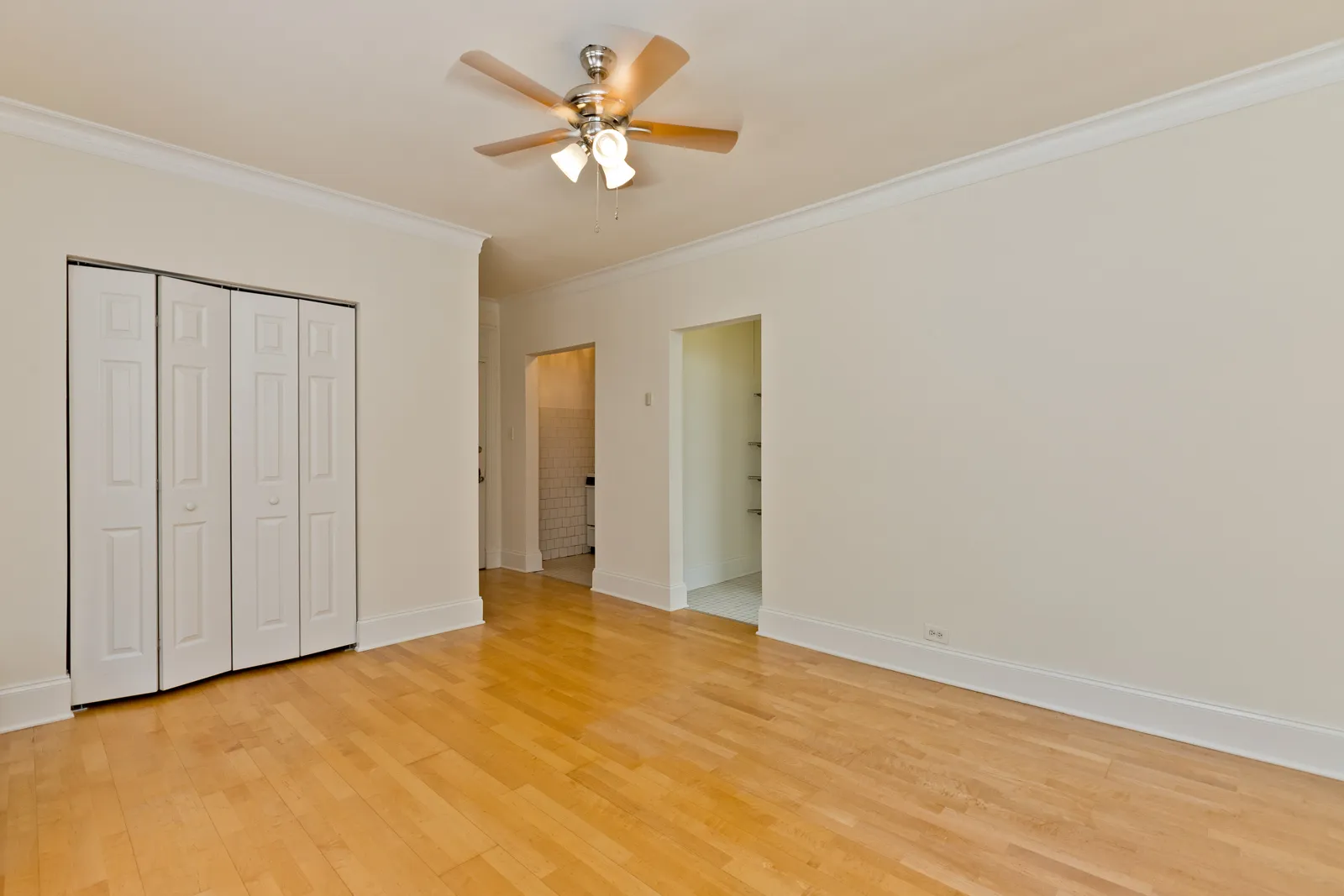 4440 N WOLCOTT AVE 60640-Ravenswood Vista Apartments-unit#214-Chicago-IL