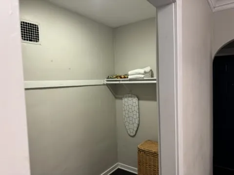 6540 N Glenwood Ave 60626 60626-unit#208-Chicago-IL