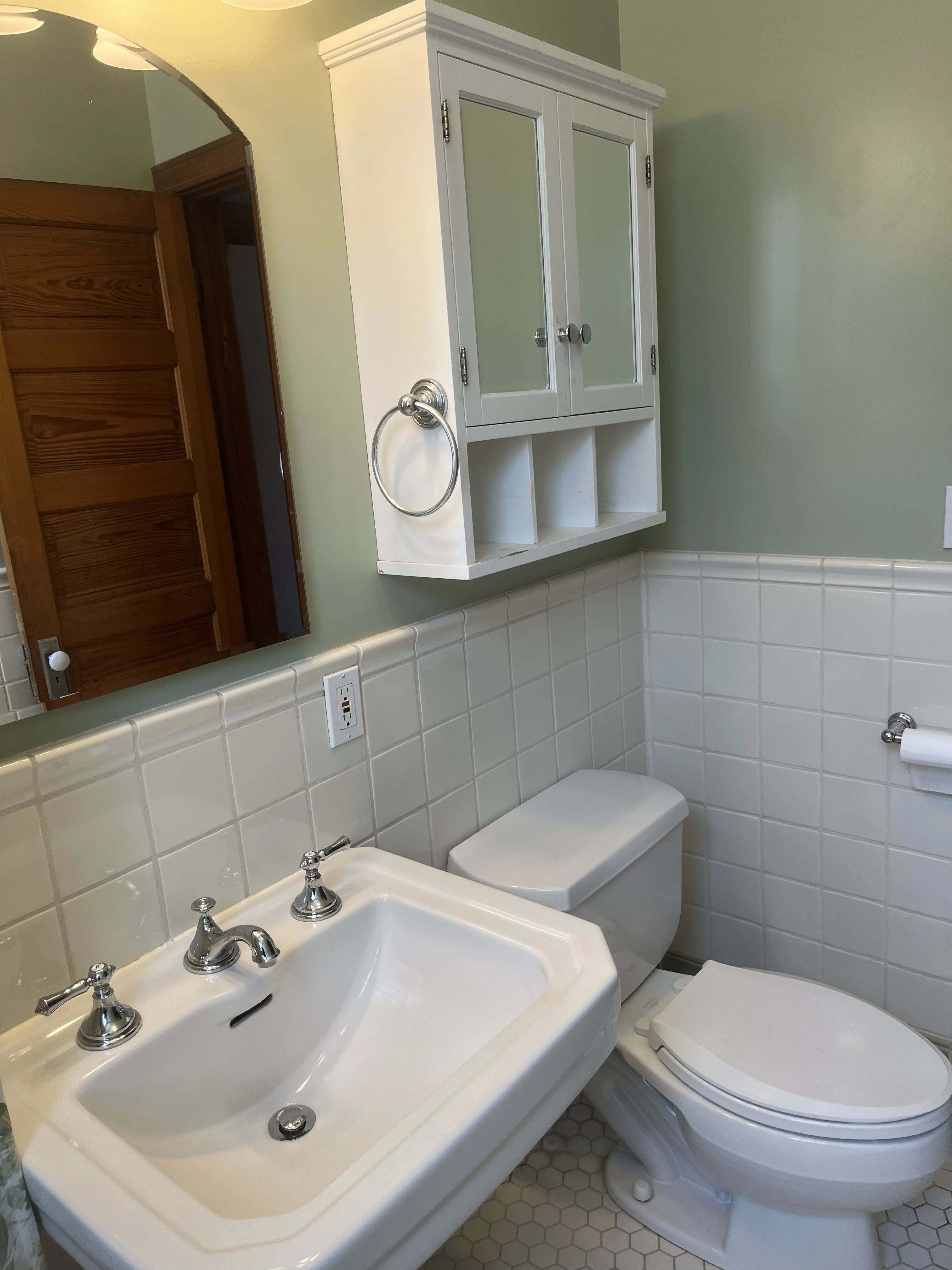 1925 W Eddy St   60657 60657-unit#2nd FL-Chicago-IL