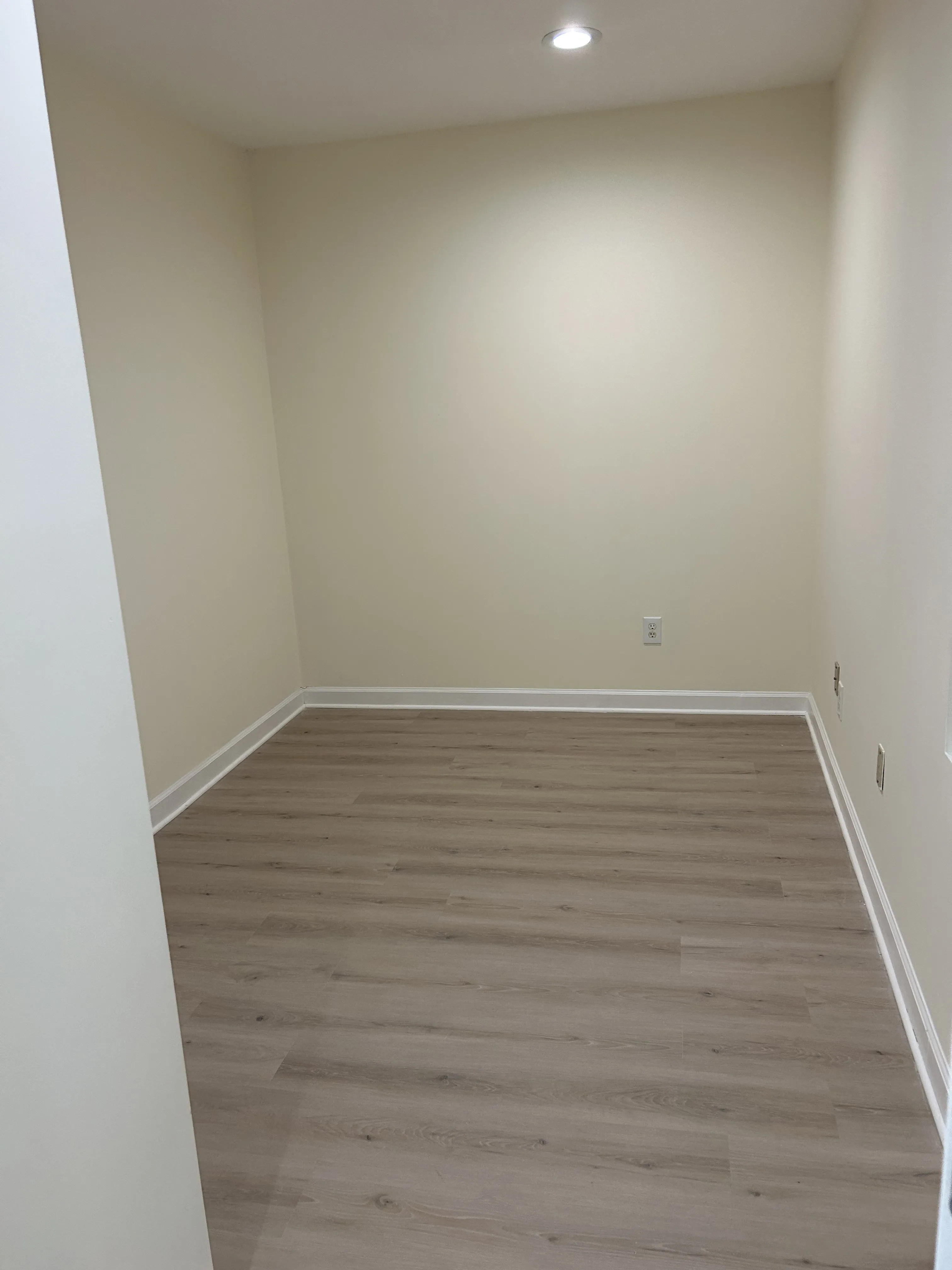 5746 N Milwaukee Ave 60646 60646-unit#1-Chicago-IL