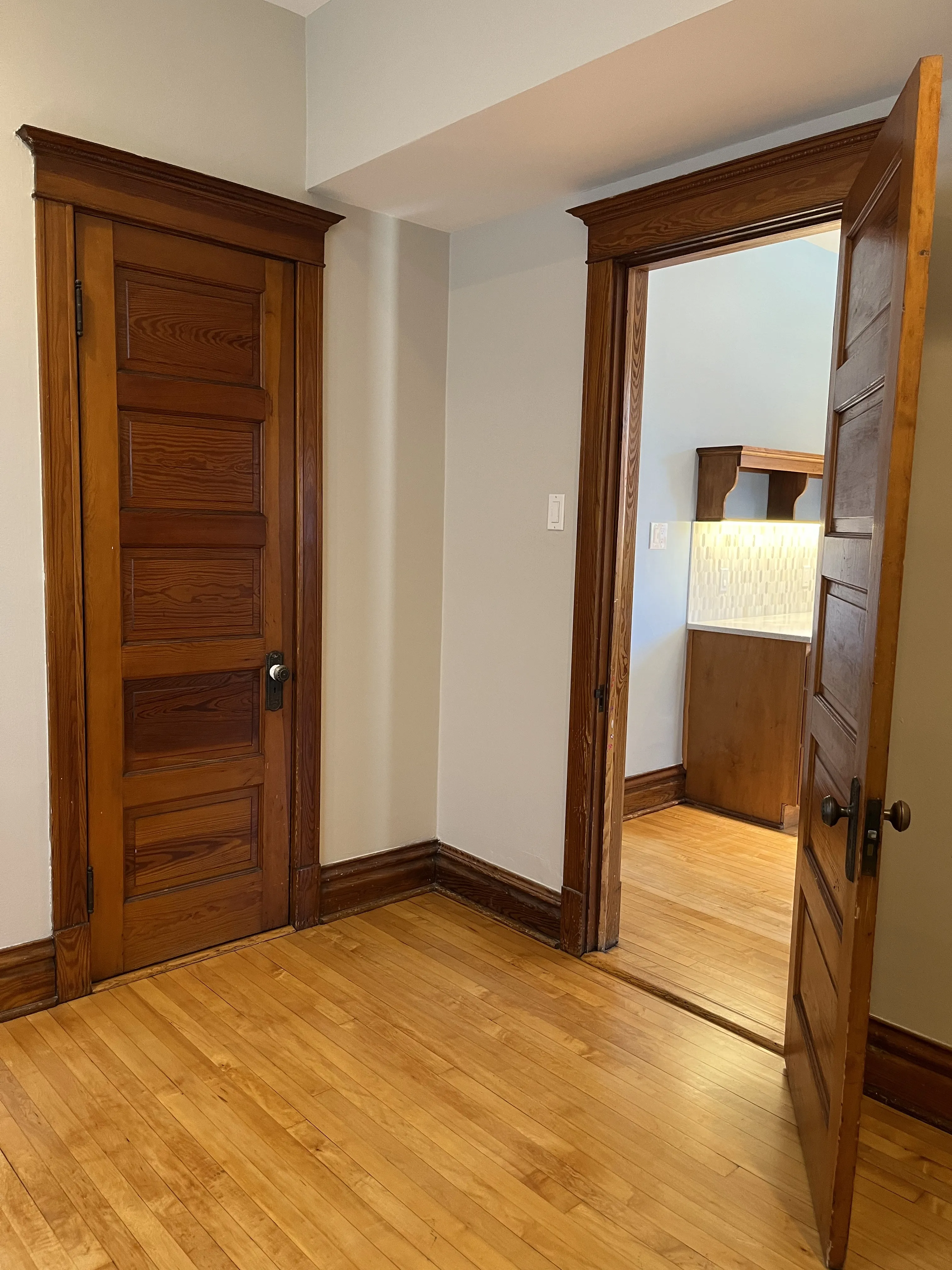 1925 W Eddy St   60657 60657-unit#2nd FL-Chicago-IL