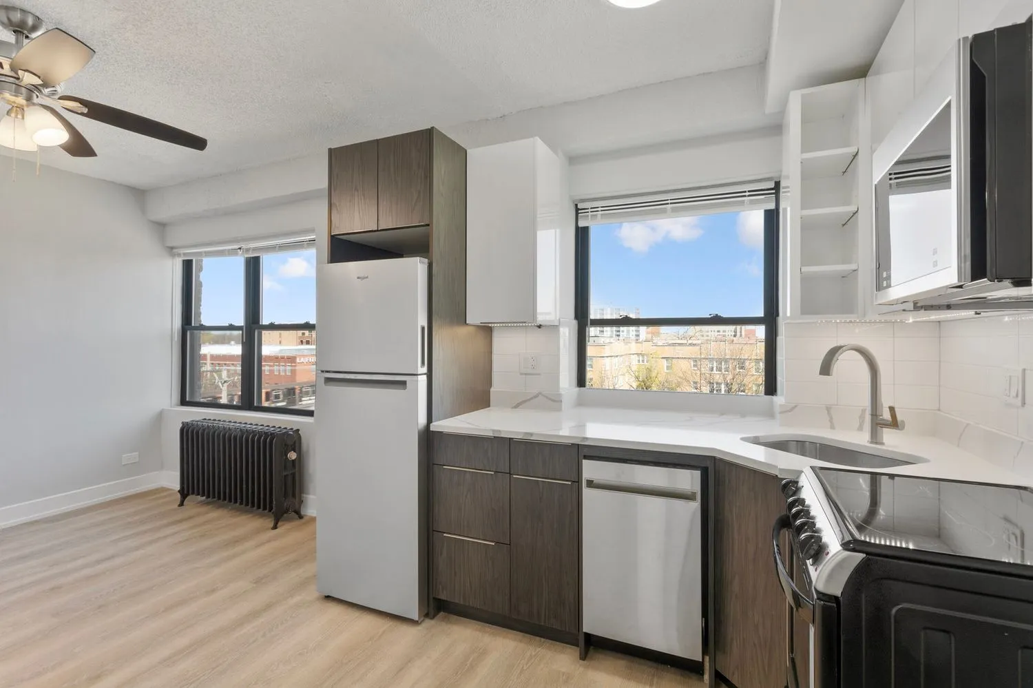 6026 N Winthrop Ave 60660 60660-The Fleetwood -unit#2D-Chicago-IL