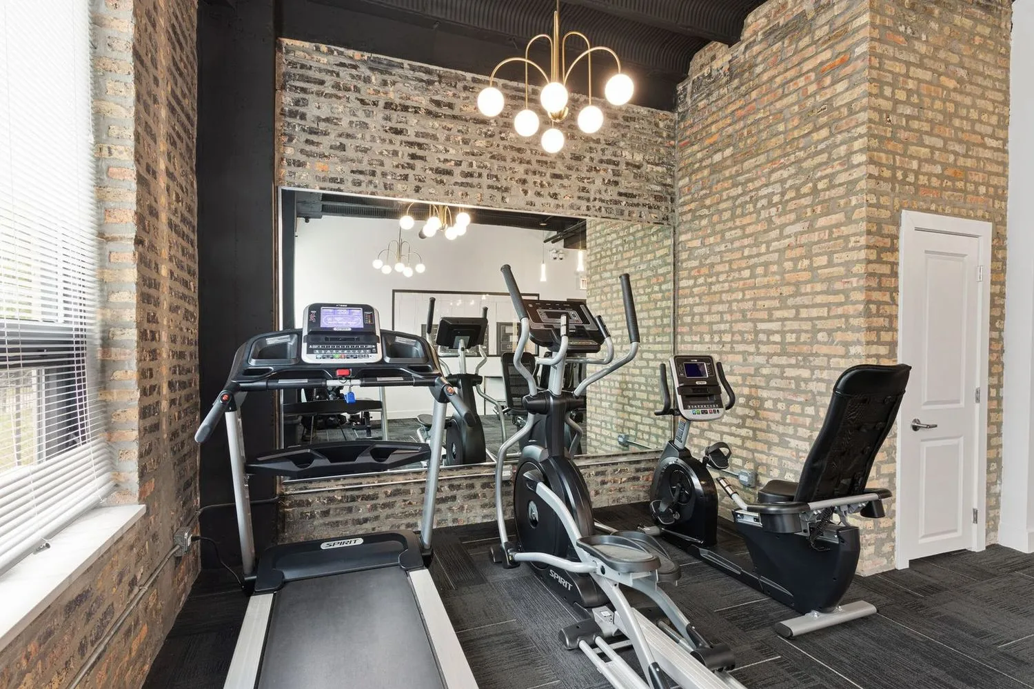 6026 N Winthrop Ave   60660 60660-The Fleetwood -unit#2D-Chicago-IL