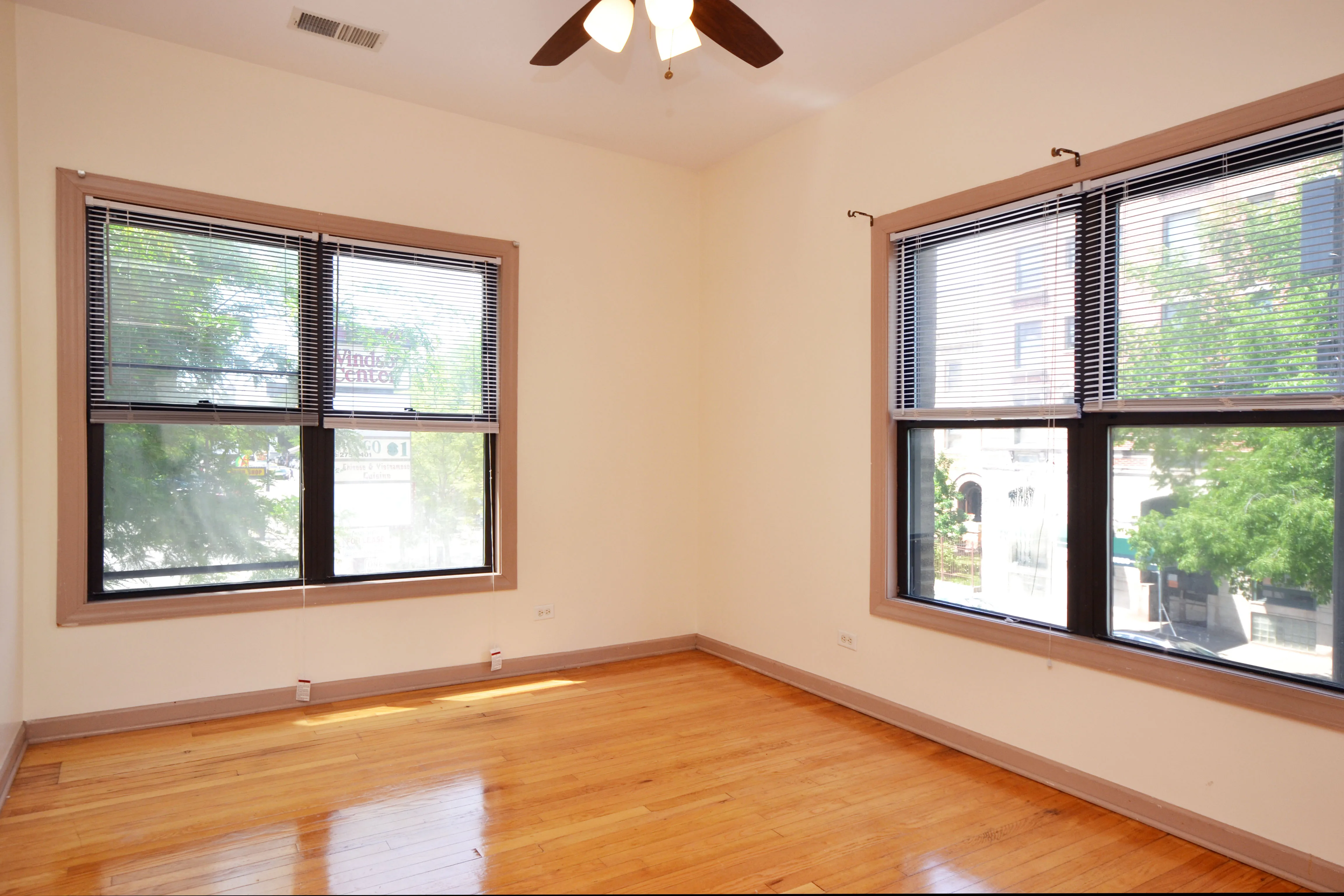 952 W Windsor Ave 60640 60640-unit#2W-Chicago-IL
