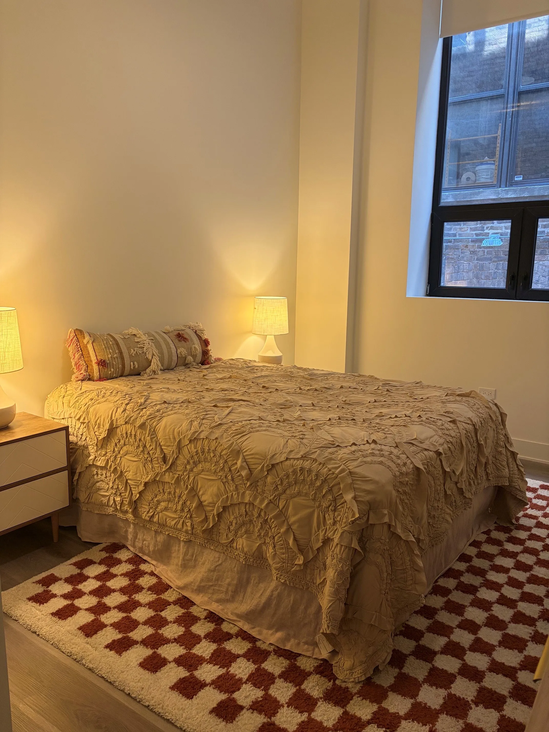 813 W Evergreen Ave   60642 60642-Evergreen Lofts-unit#205-Chicago-IL