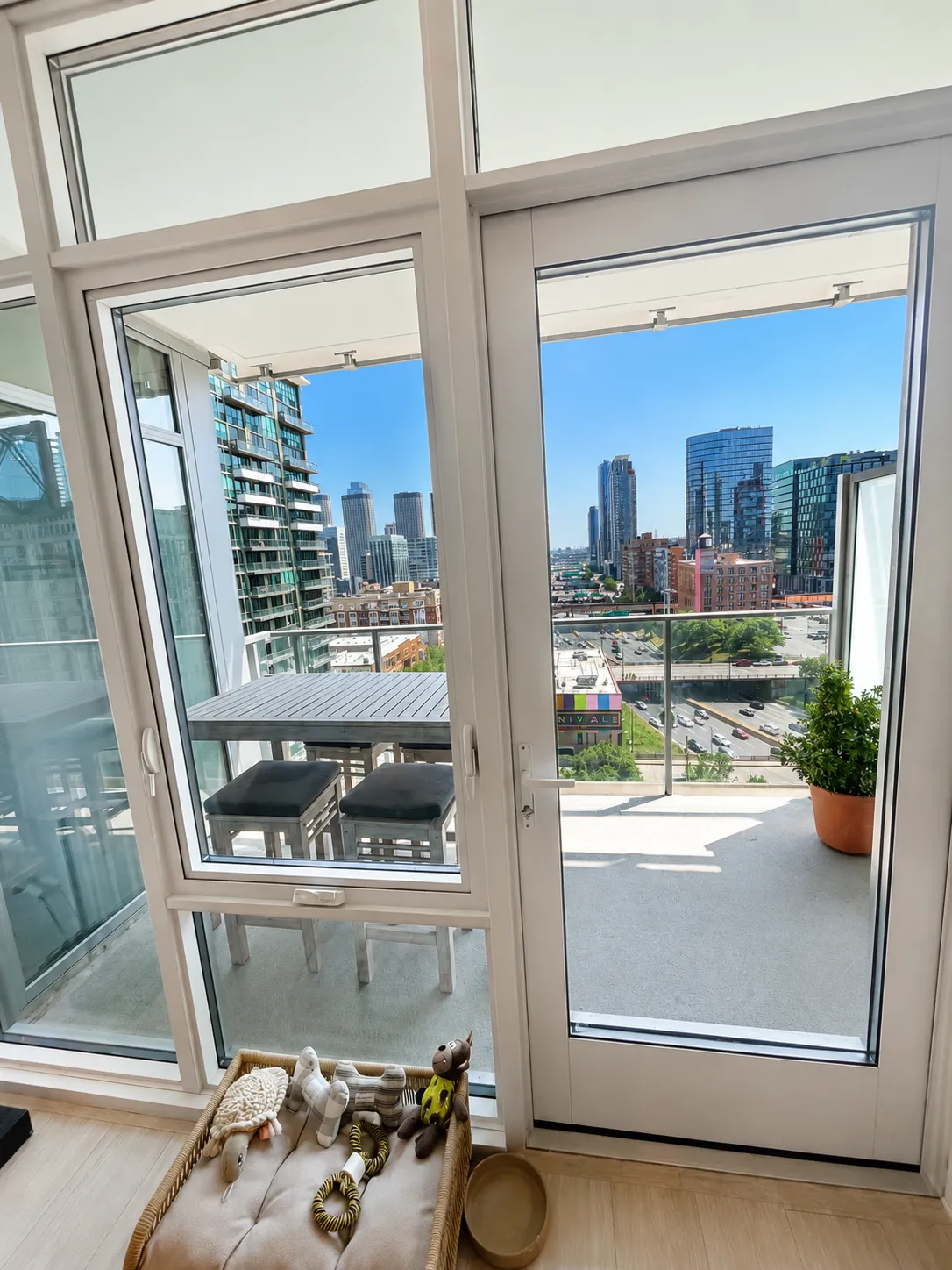 355 N Halsted St   60661 60661-unit#2008-Chicago-IL
