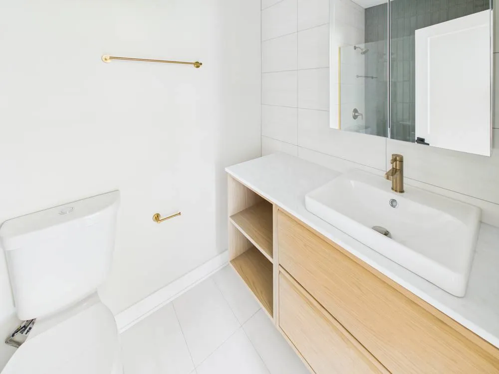 2839 W 24th Blvd   60623 60623-unit#1F-Chicago-IL