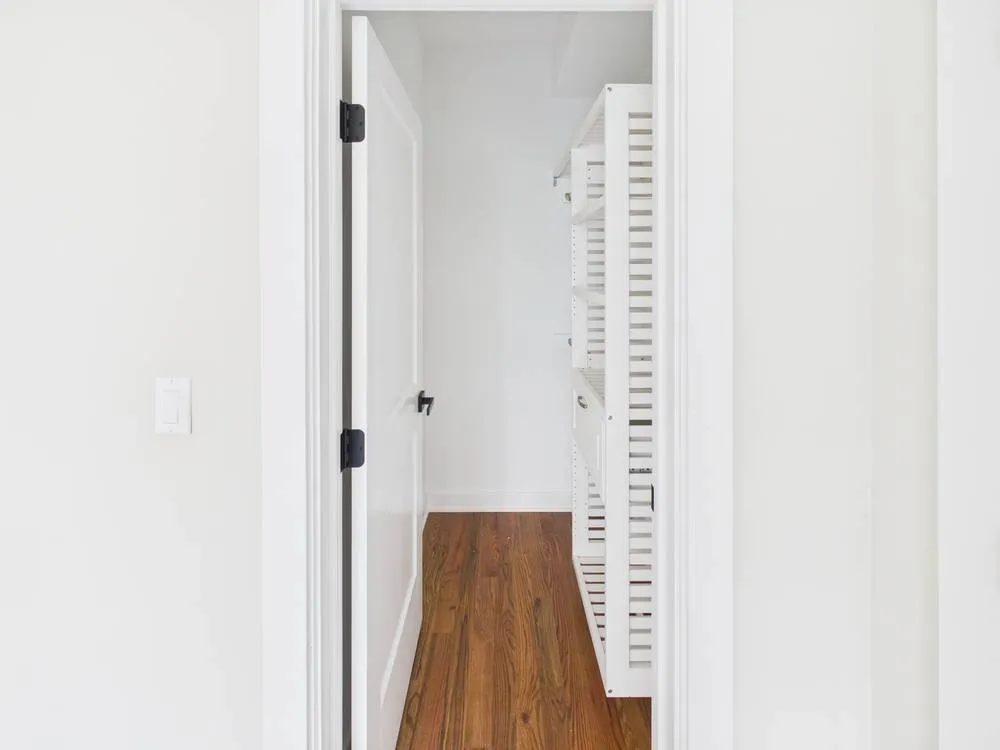 2839 W 24th Blvd   60623 60623-unit#1F-Chicago-IL