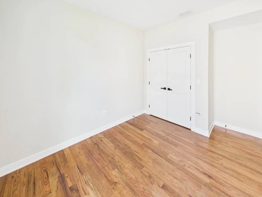 2839 W 24th Blvd   60623 60623-unit#1F-Chicago-IL