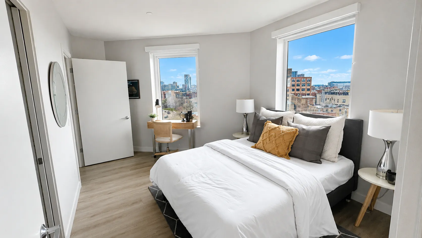 670 N May St   60642 60642-unit#402-Chicago-IL