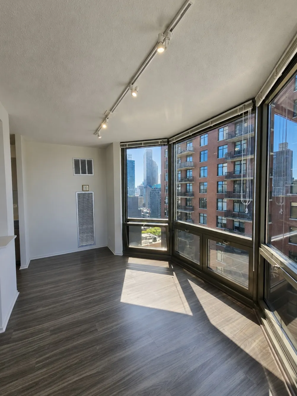 1130 N Dearborn St   60610 60610-unit#2407-Chicago-IL