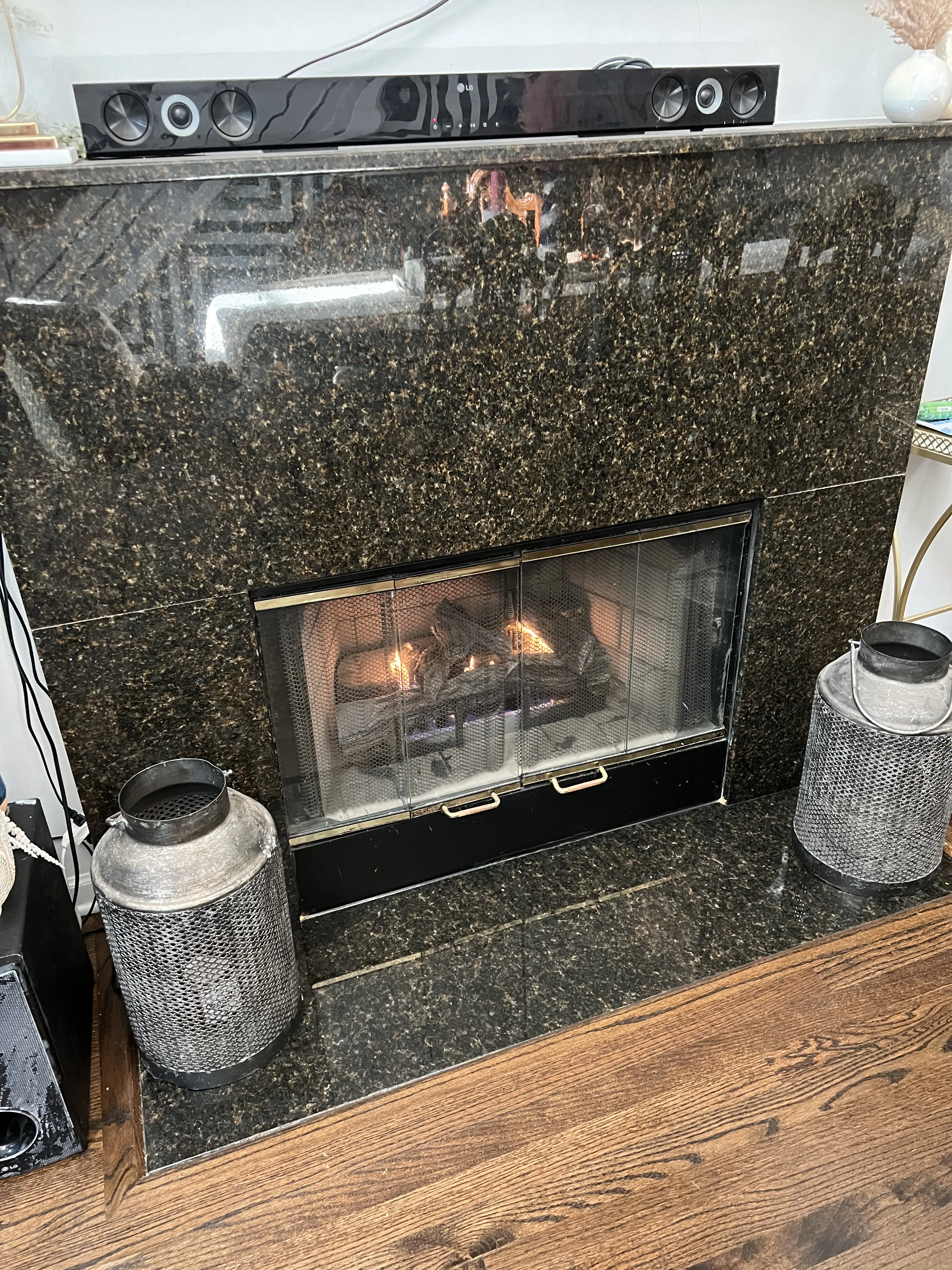1617 N CAMPBELL AVE 60647-Campbell Gardens-unit#1N-Chicago-IL