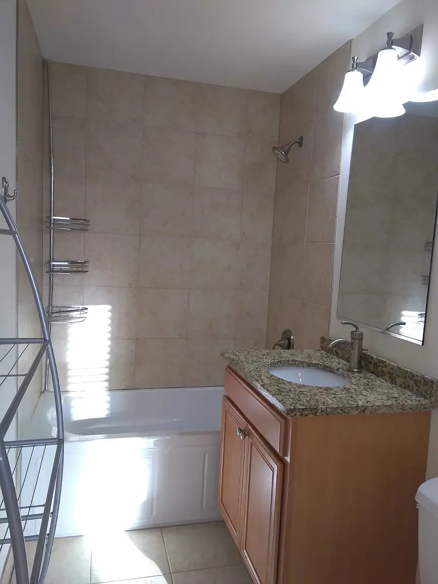 1791 W Howard St 60626 60626-Renaissance Lofts-unit#602-Chicago-IL