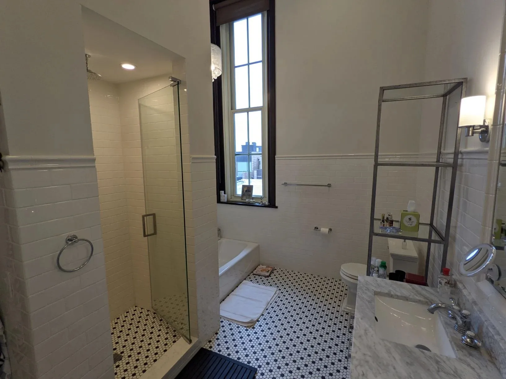 739 N Ada St 60642 60642-Motley School Apartments-unit#409-Chicago-IL