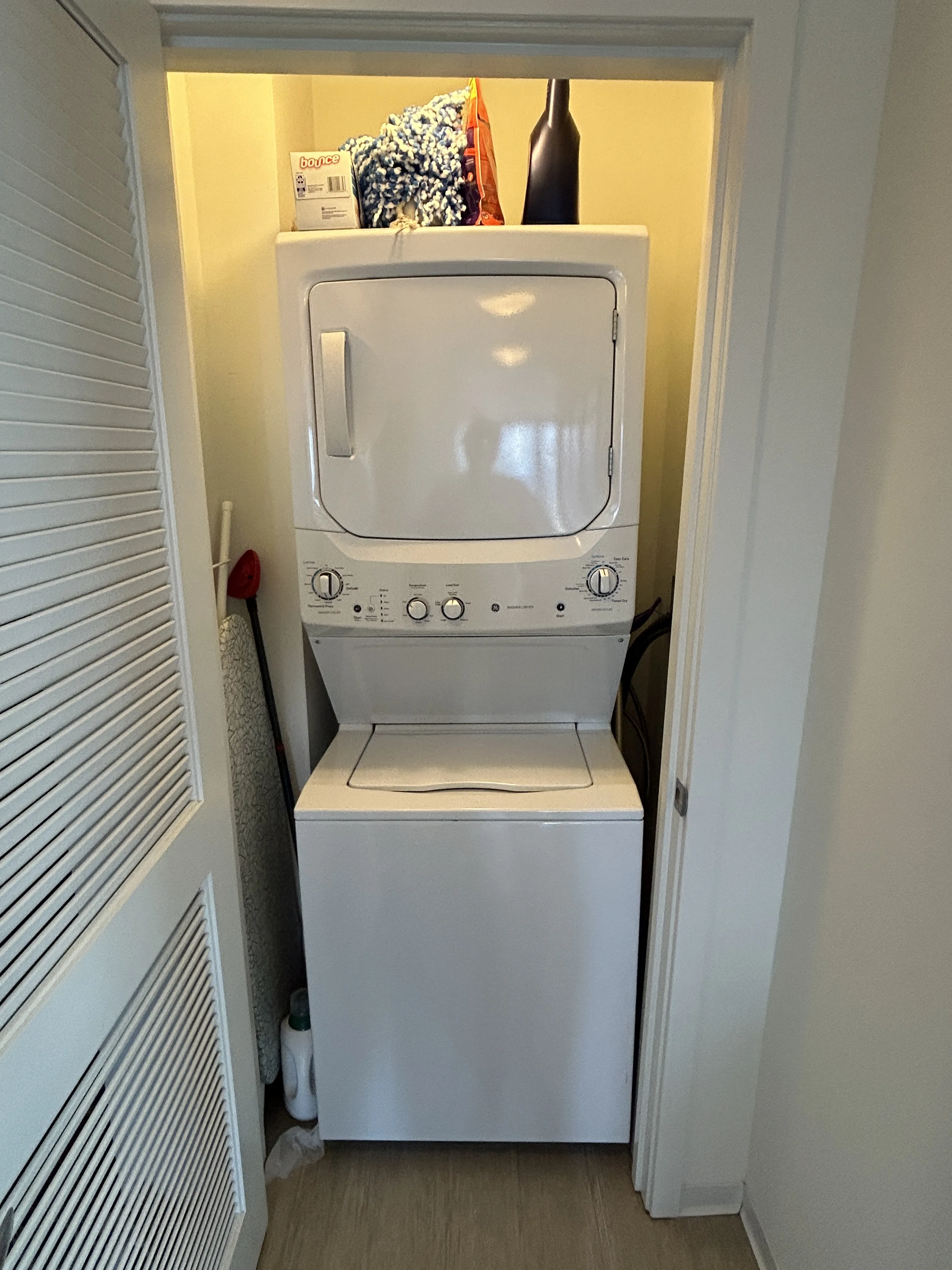 165 W Superior St   60654 60654-Exhibit on Superior-unit#1204-Chicago-IL